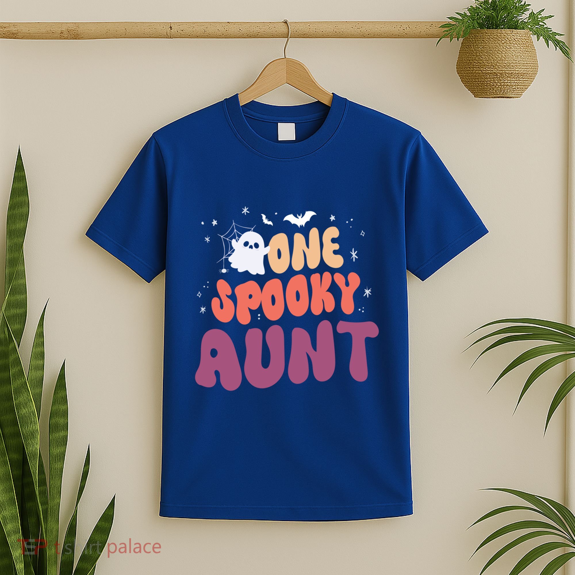Groovy One Spooky Aunt Boo Ghost Halloween Pumpkin Gift T-Shirt