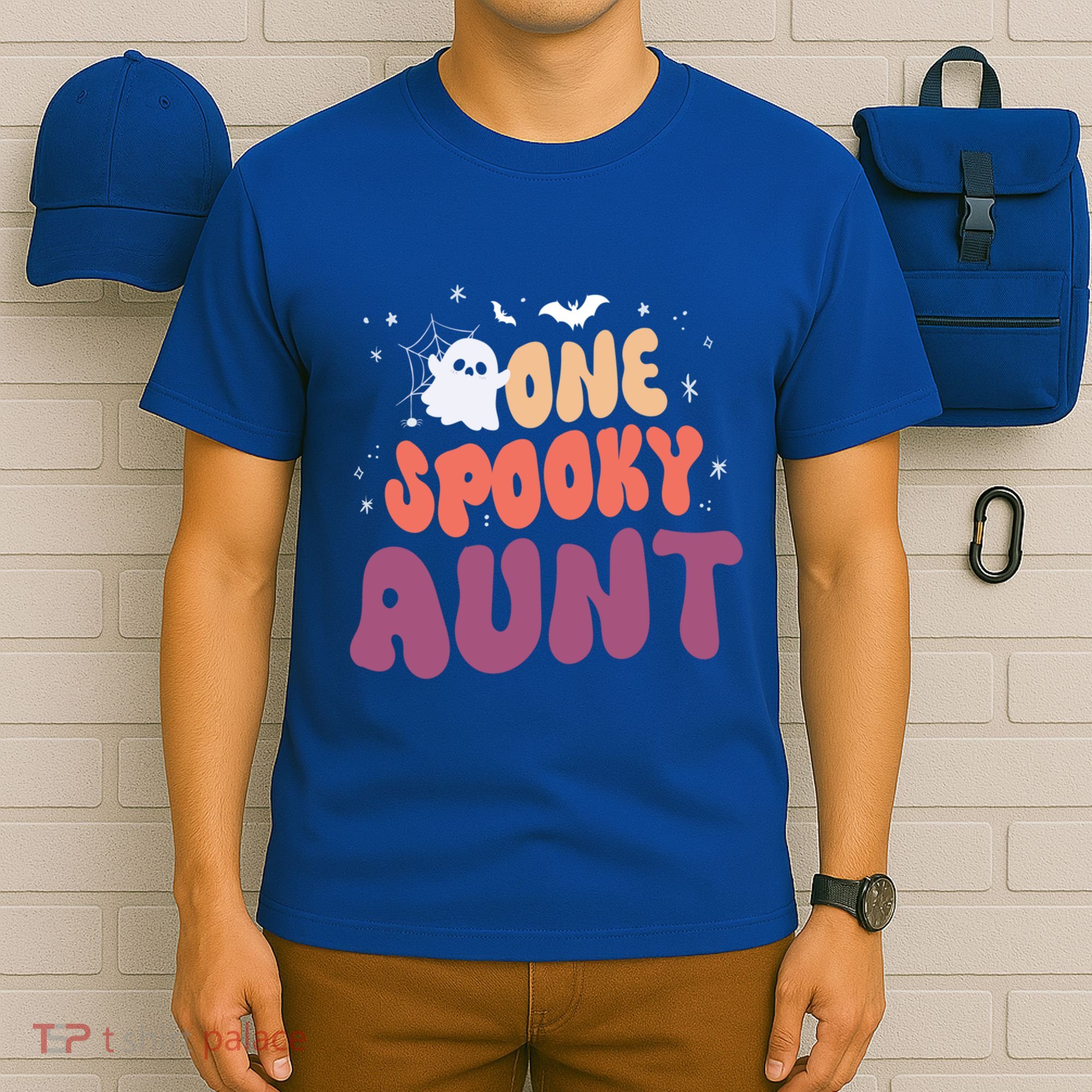 Groovy One Spooky Aunt Boo Ghost Halloween Pumpkin Gift T-Shirt
