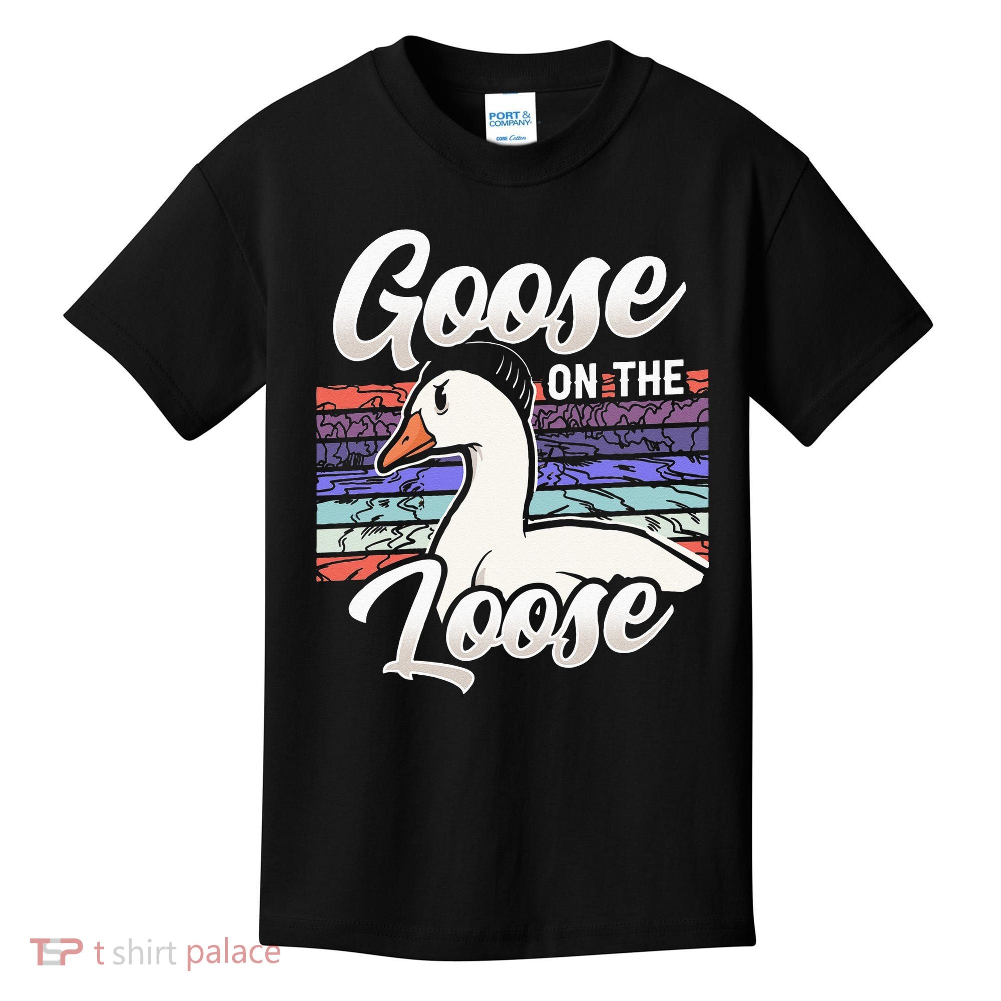 Goose On The Loose Animal Geese Owner Lover Kids T-Shirt