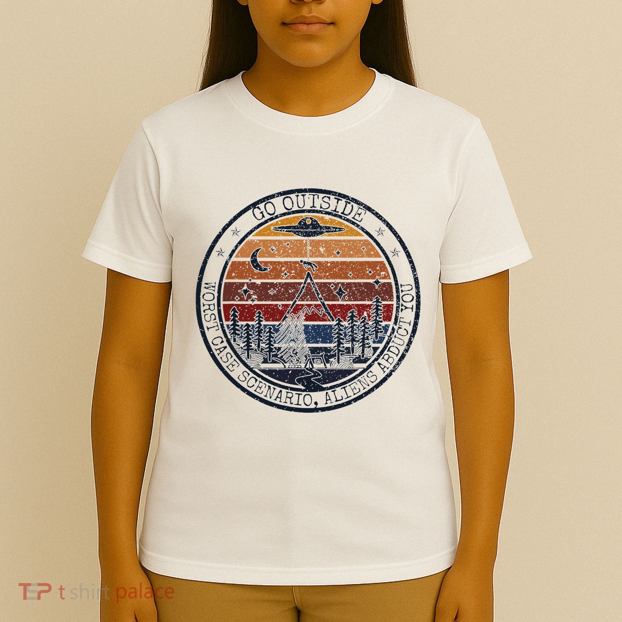 Go Outside Worst Case Scenario Bigfoot Kills You Sasquatch.Png T-Shirt