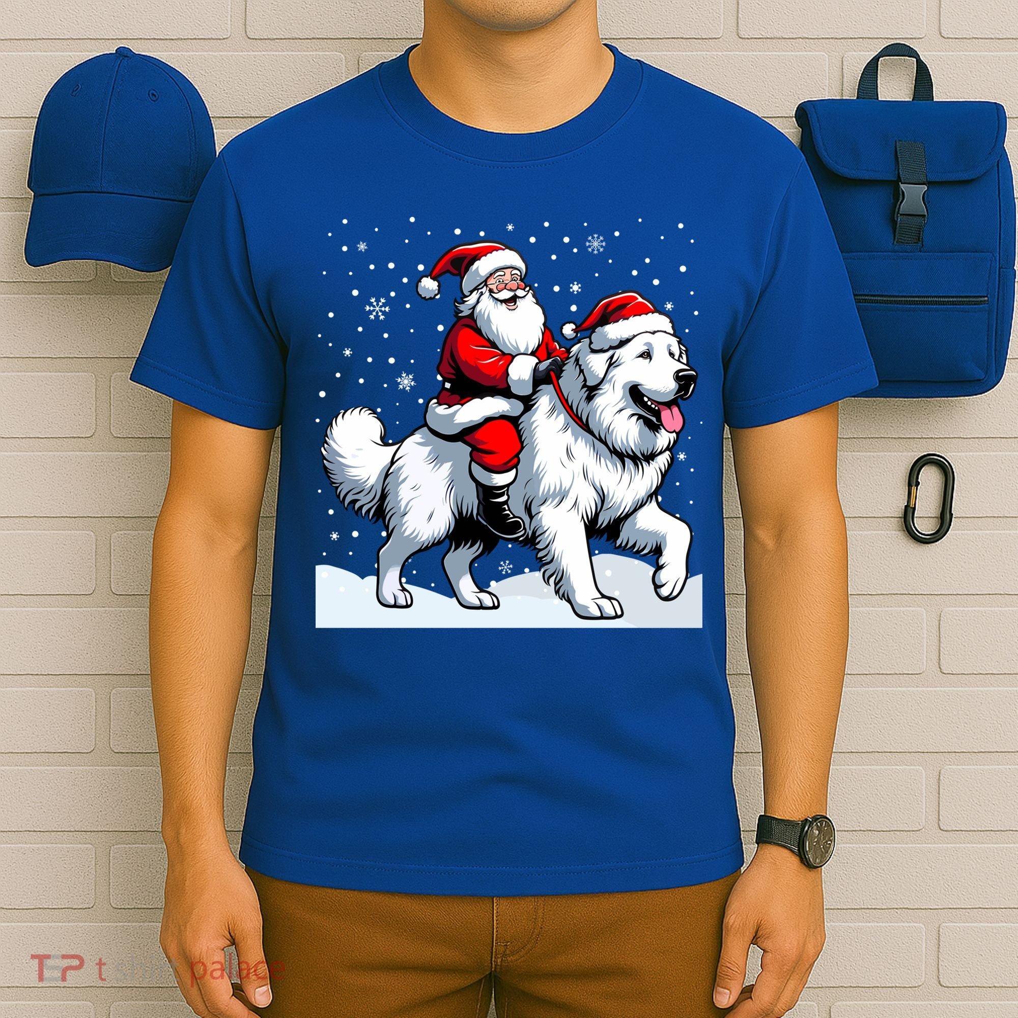 Great Pyrenees Christmas Santa Christmas Great Pyrenees Cute Gift T-Shirt