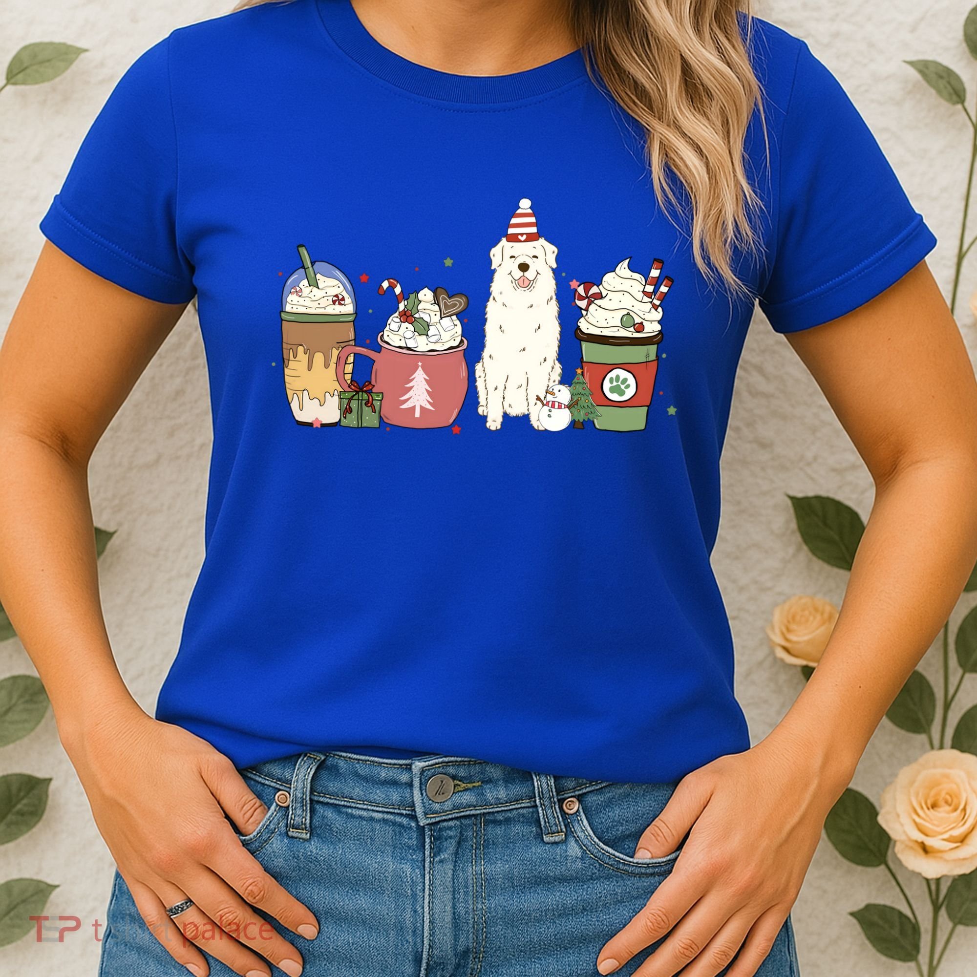 Great Pyrenees Coffee Latte Winter Christmas Dog Mom Holiday Great Gift Women's T-Shirt