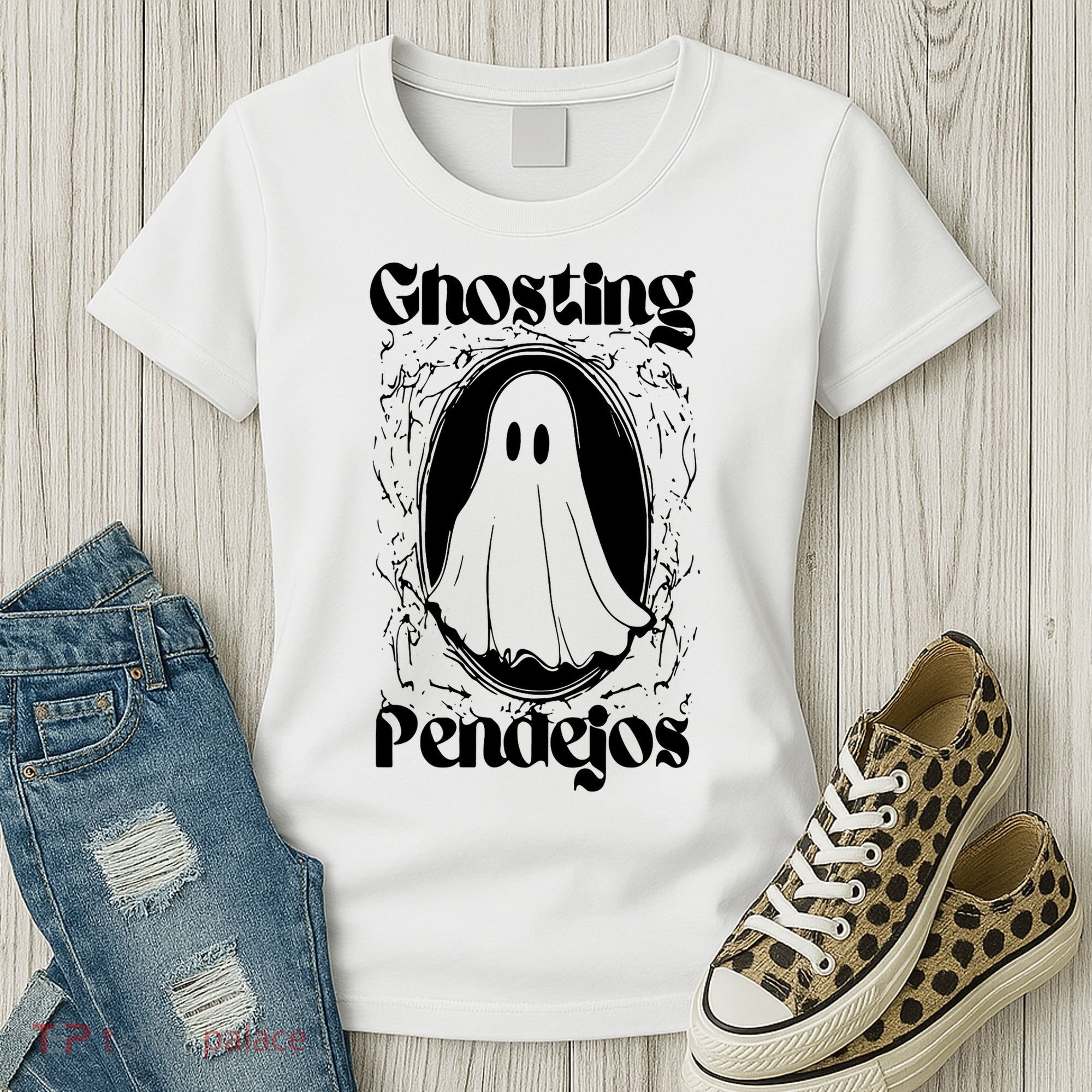 Ghosting Pendejos Funny Mexican Ghost Halloween Women's T-Shirt