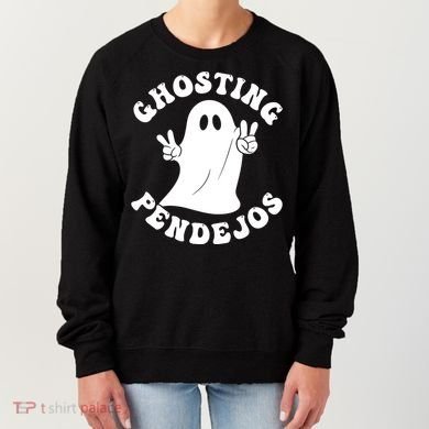 Ghosting Pendejos Funny Mexican Ghost Halloween Meme Women's Sweatshirt