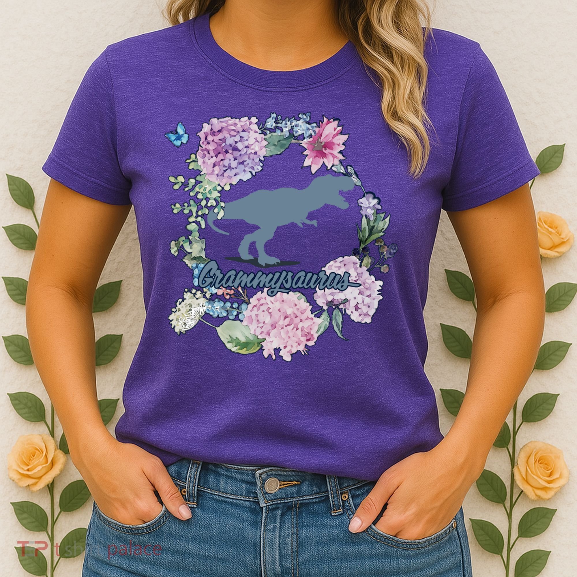 Grammysaurus Dinosaur Grammy Saurus Women's T-Shirt