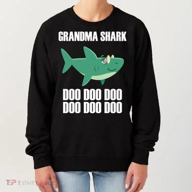 Grandma Shark Doo Women's Sweatshirt