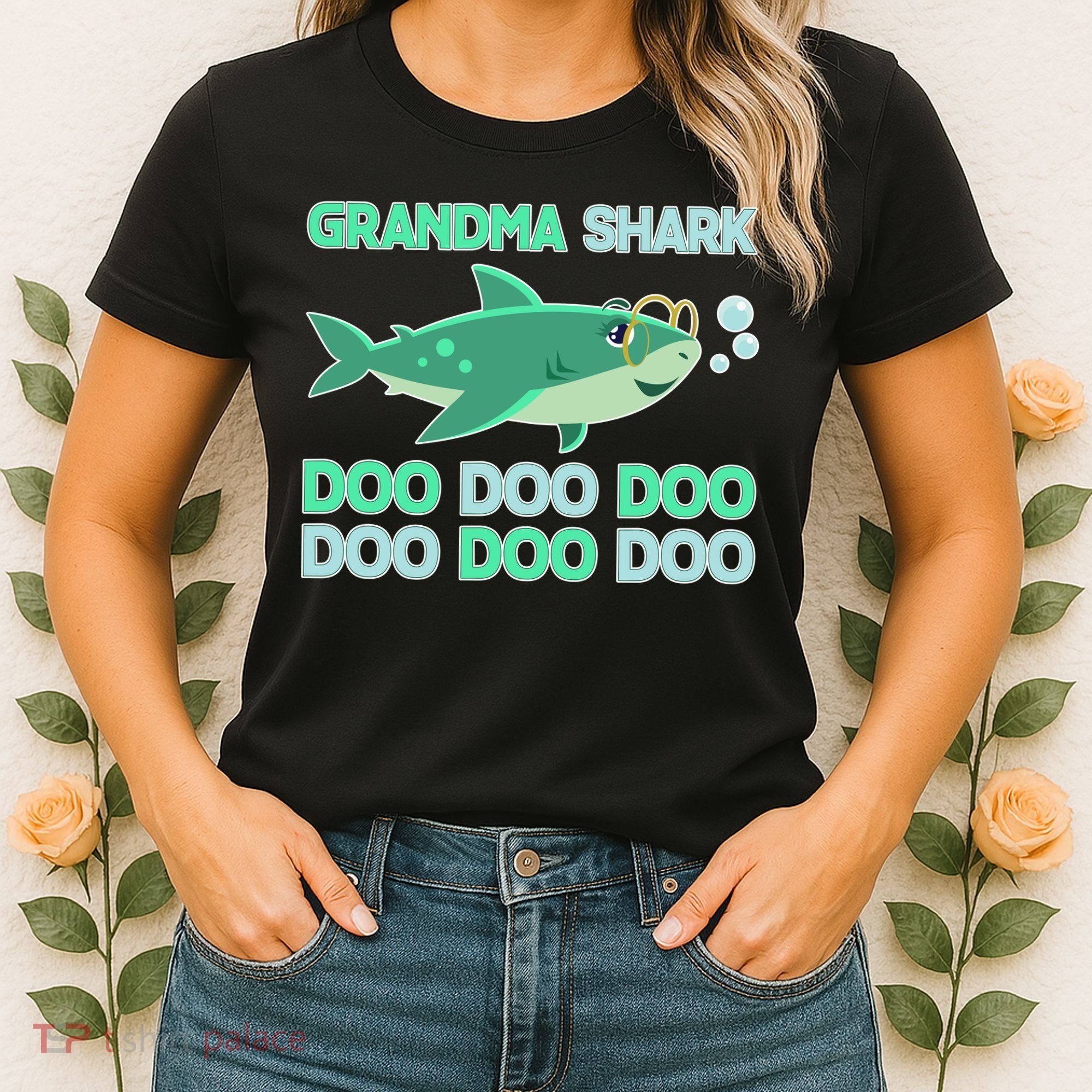 Grandma Shark Doo Doo Doo Women's T-Shirt
