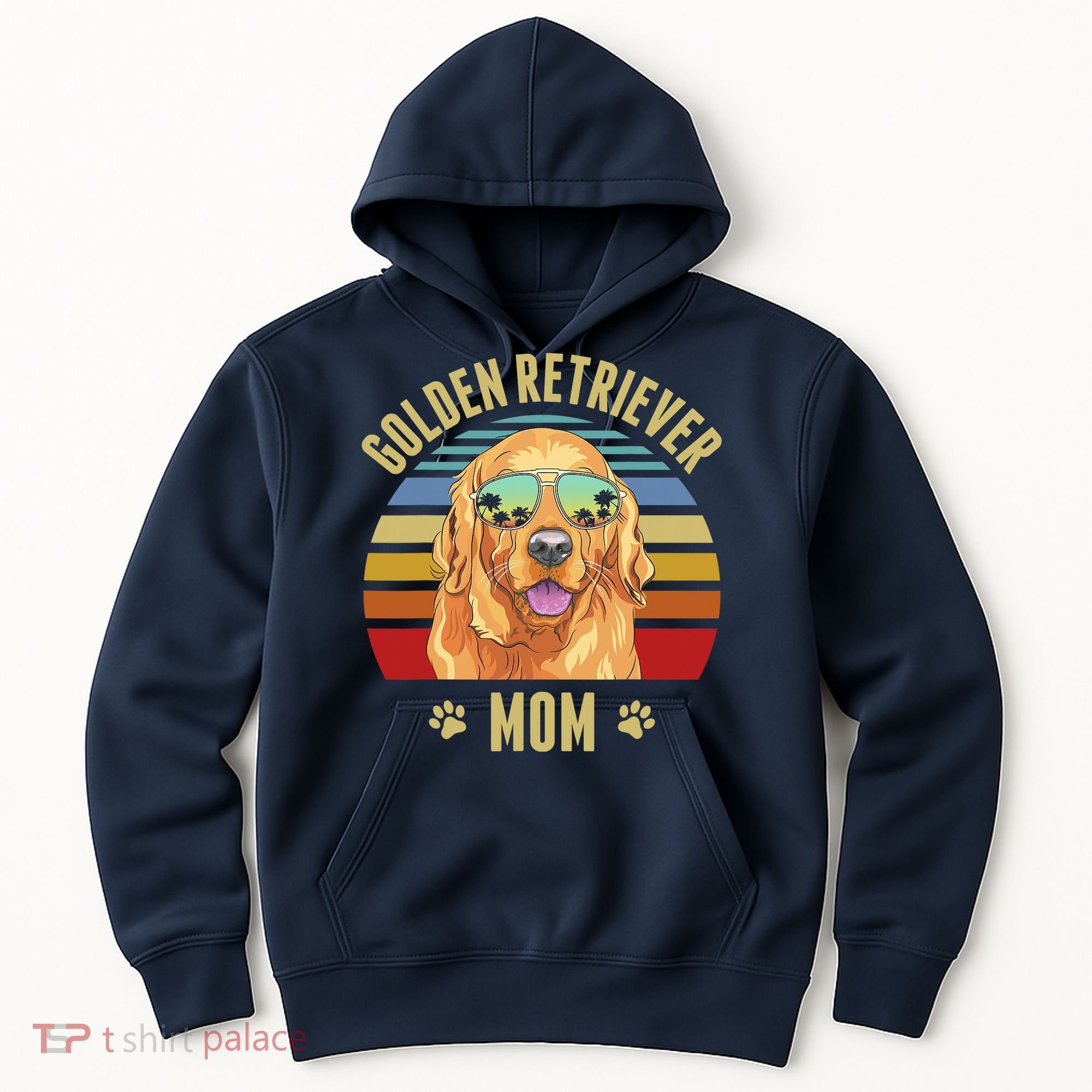 Golden Retriever Best Dog Mom Ever Retro Sunset Beach Vibe Hoodie