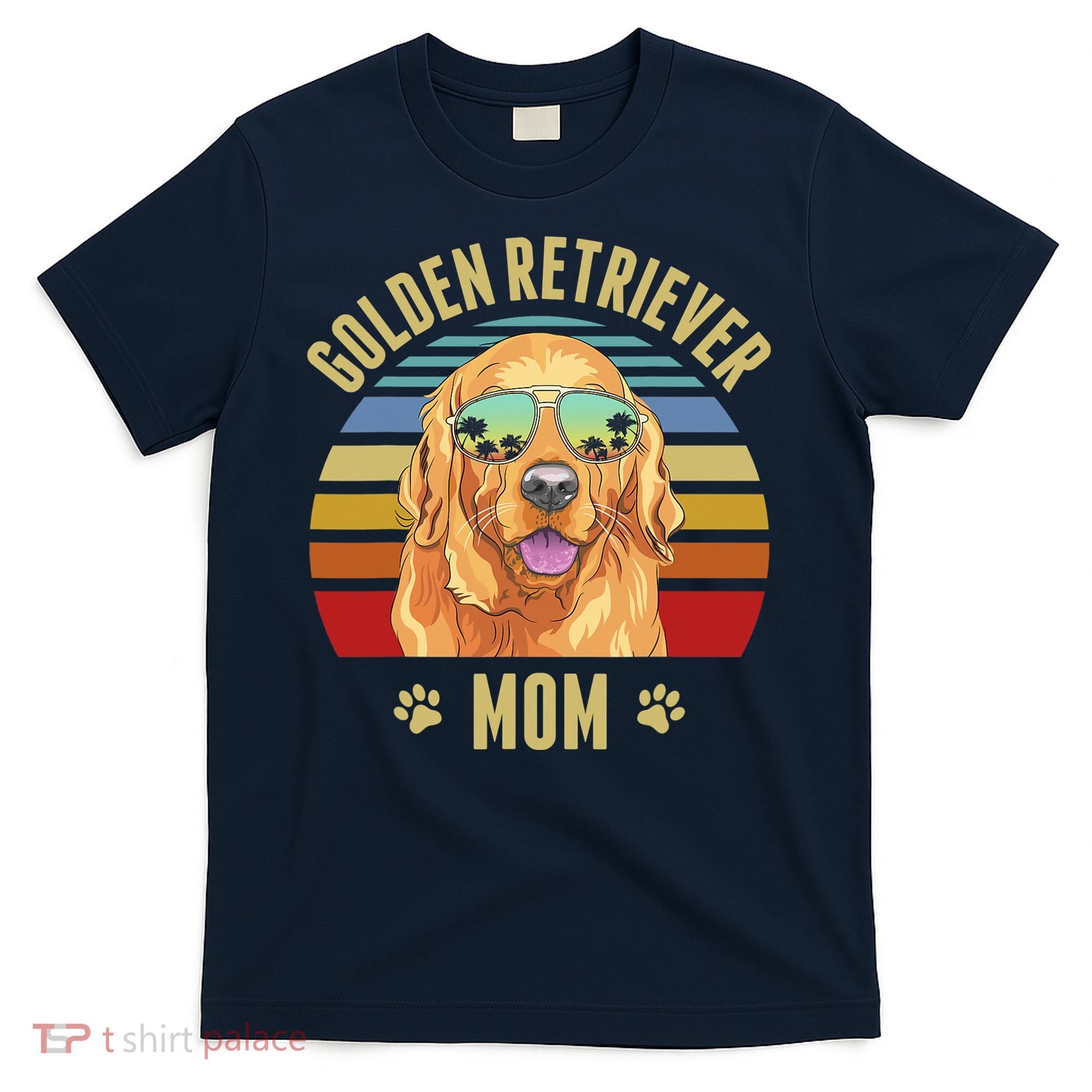 Golden Retriever Best Dog Mom Ever Retro Sunset Beach Vibe T-Shirt