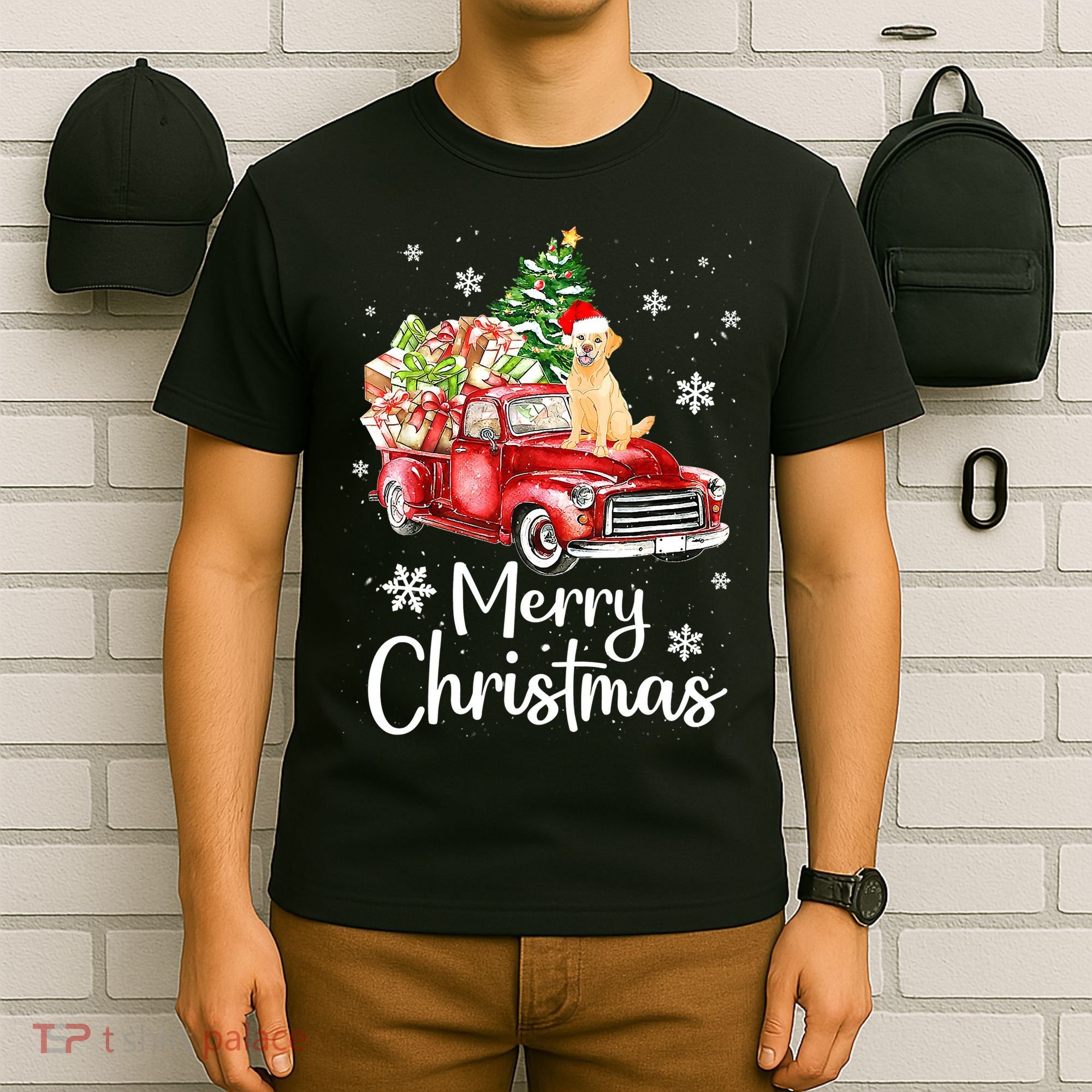 Golden Retriever Dog Riding Red Truck Christmas Tree Xmas T-Shirt