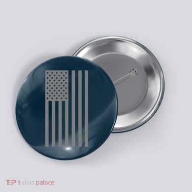 Grey Style America Flag Button