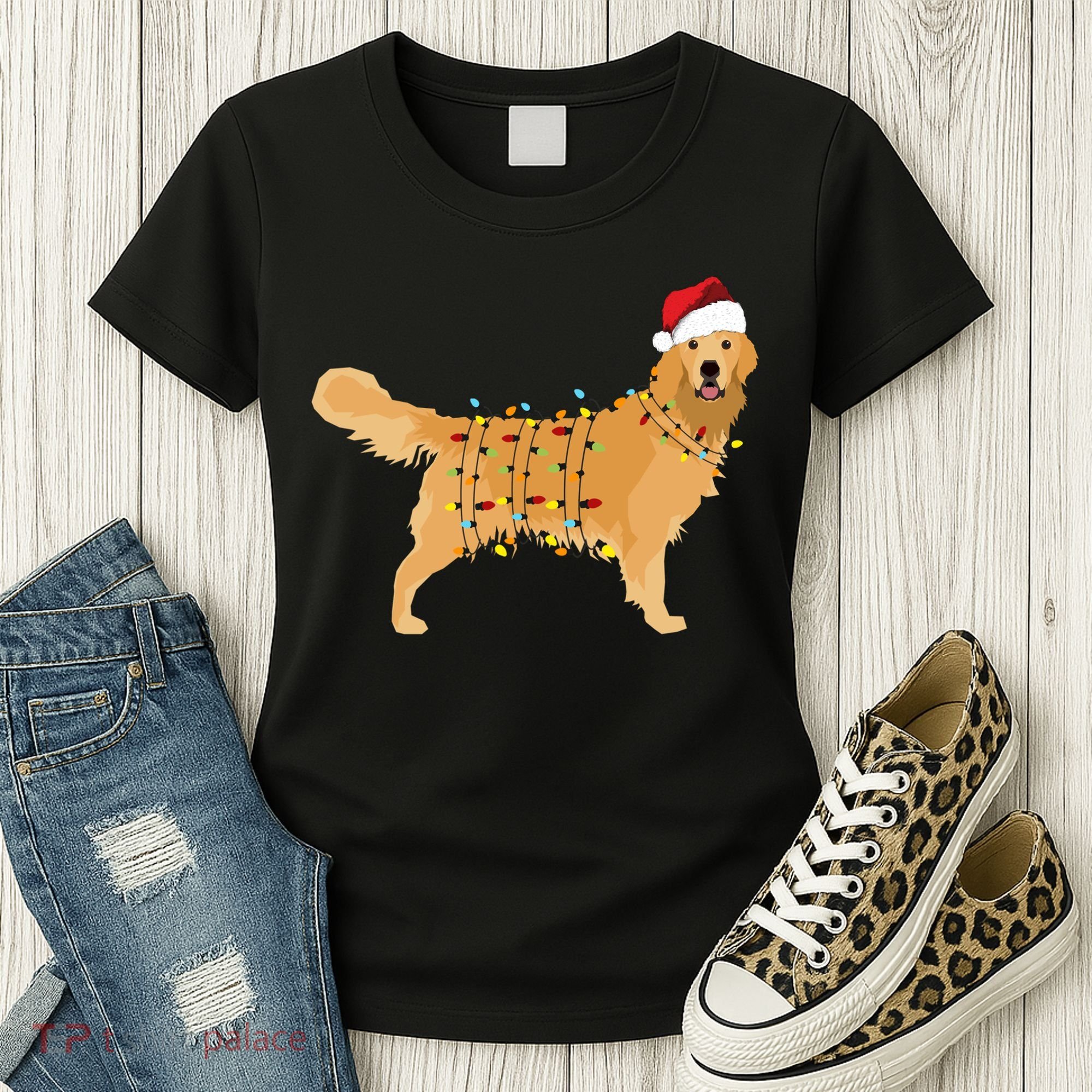 Golden Retriever Holiday Christmas Light Essential Women's T-Shirt