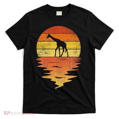 Giraffe Retro Sunset 70s Vintage Giraffe T-Shirt
