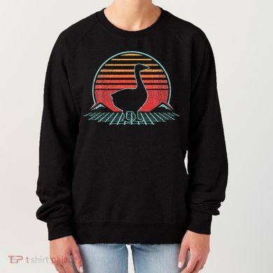 Goose Retro Vintage 80s Style Women's Sweatshirt