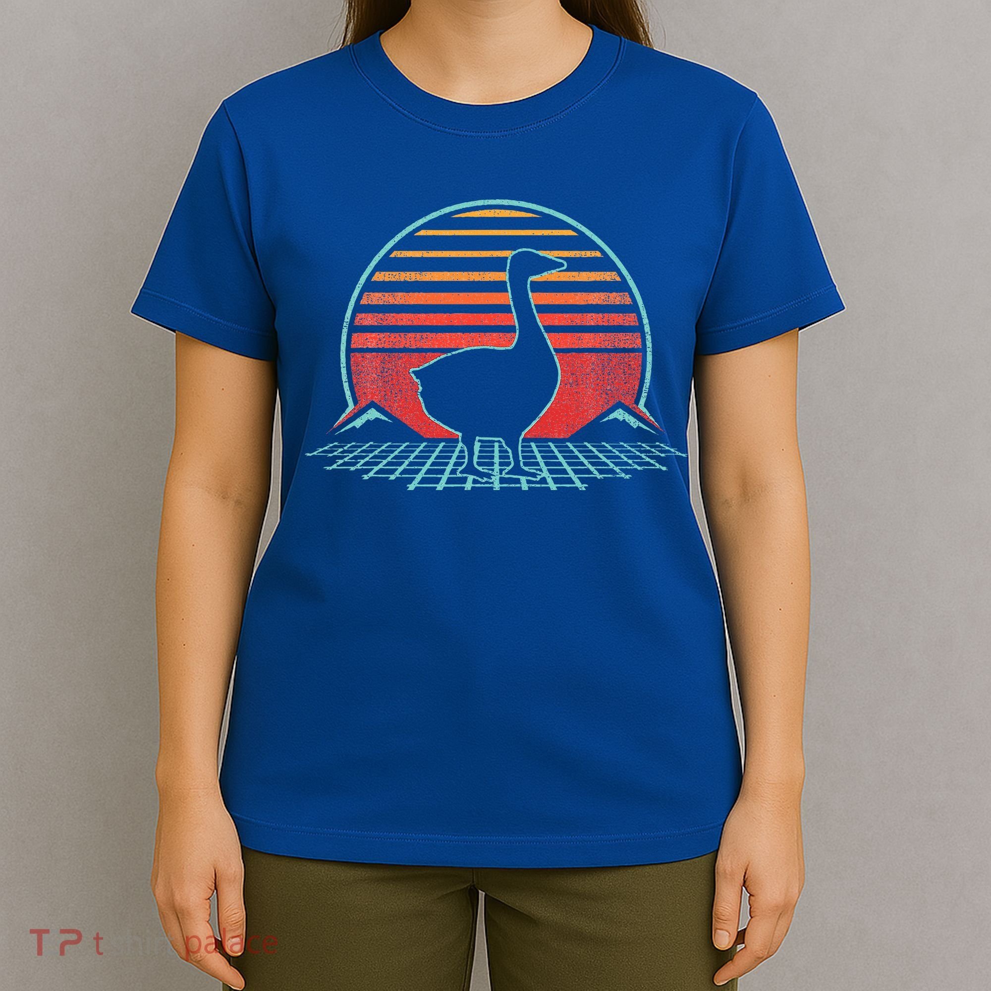 Goose Retro Vintage 80s Style T-Shirt