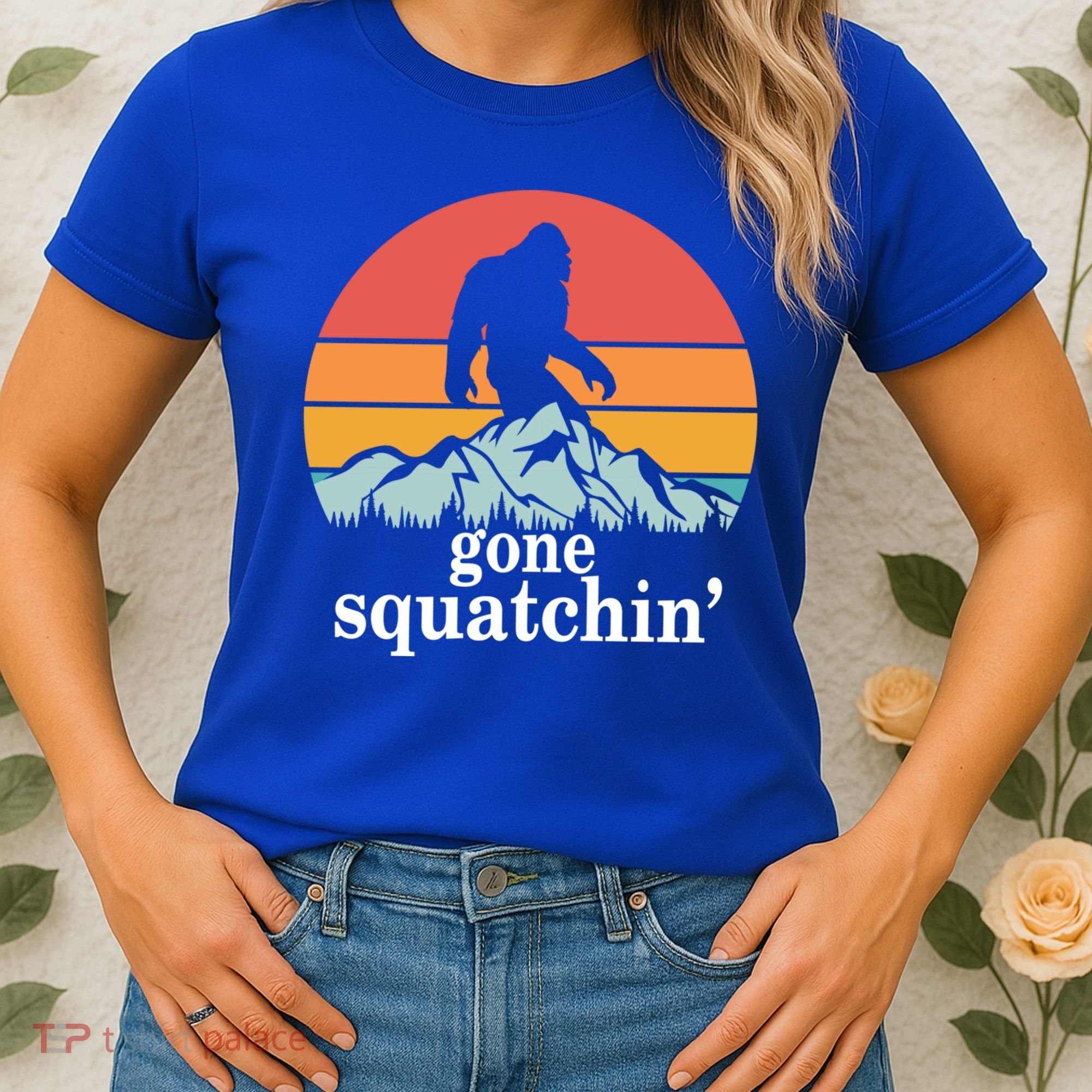 Gone Squatchin Bigfoot Mountain Retro Style Gift Women's T-Shirt