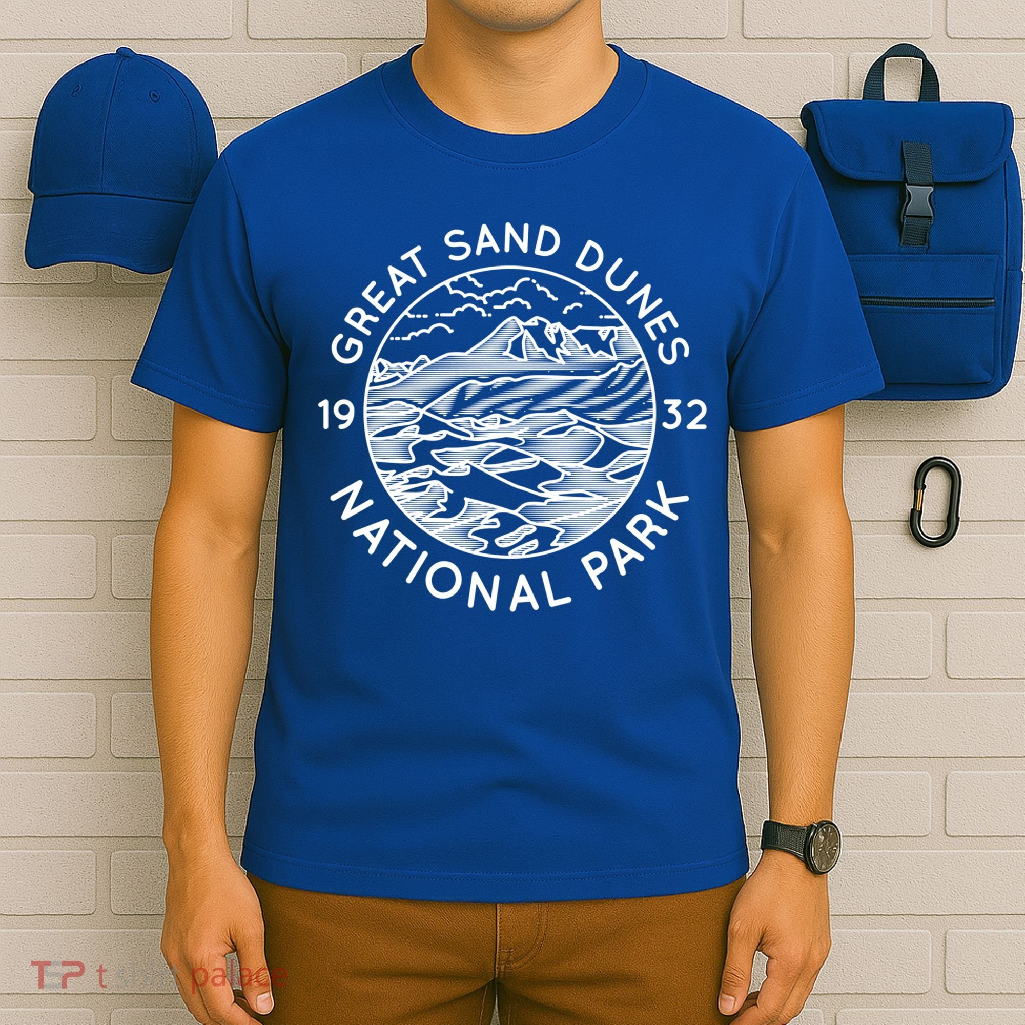 Great Sand Dunes National Park Cool White Line Art Outdoor Great Gift T-Shirt