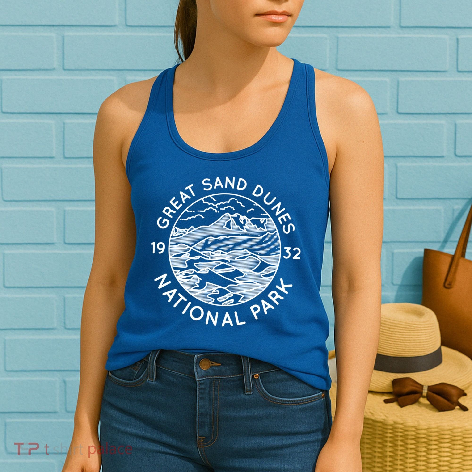 Great Sand Dunes National Park Cool White Line Art Outdoor Great Gift Women's Tank Top