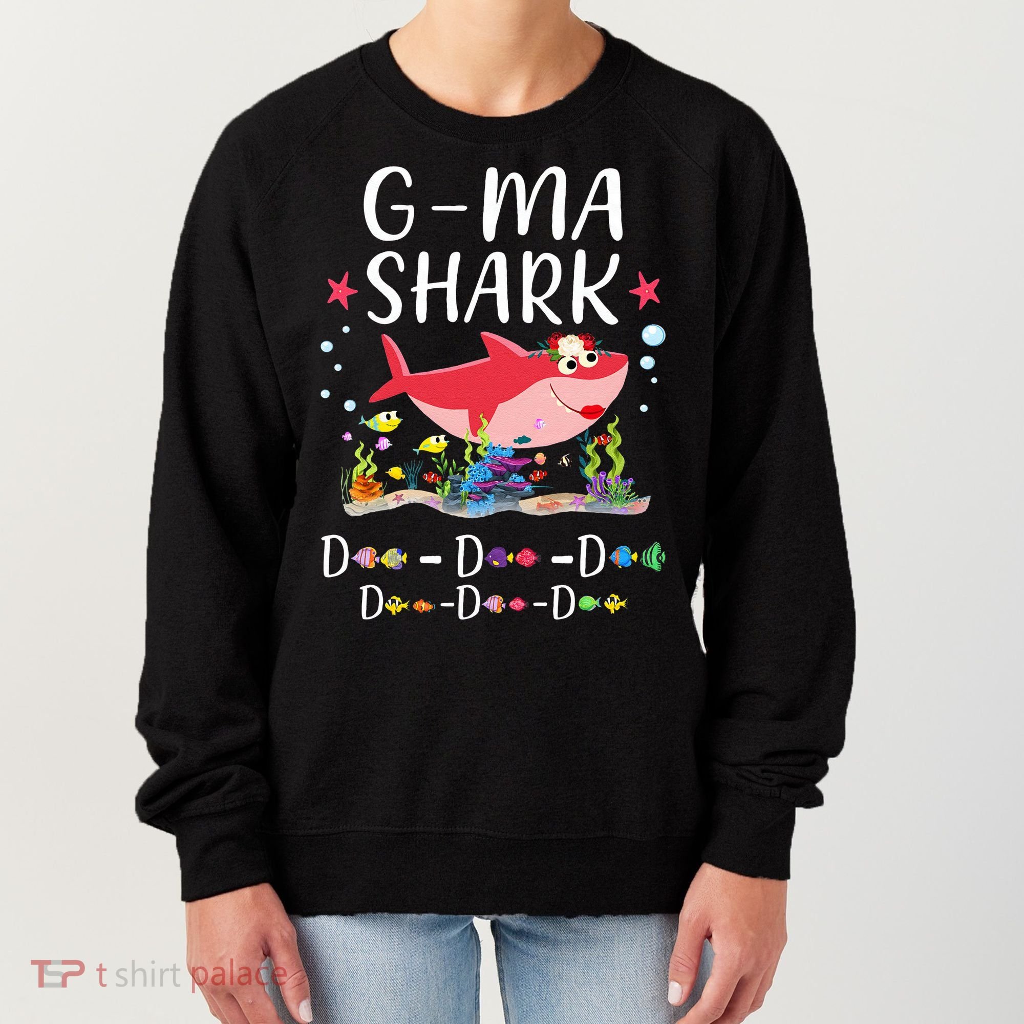 GMa Shark, Funny Mother's Day Floral Gift Women's Sweatshirt