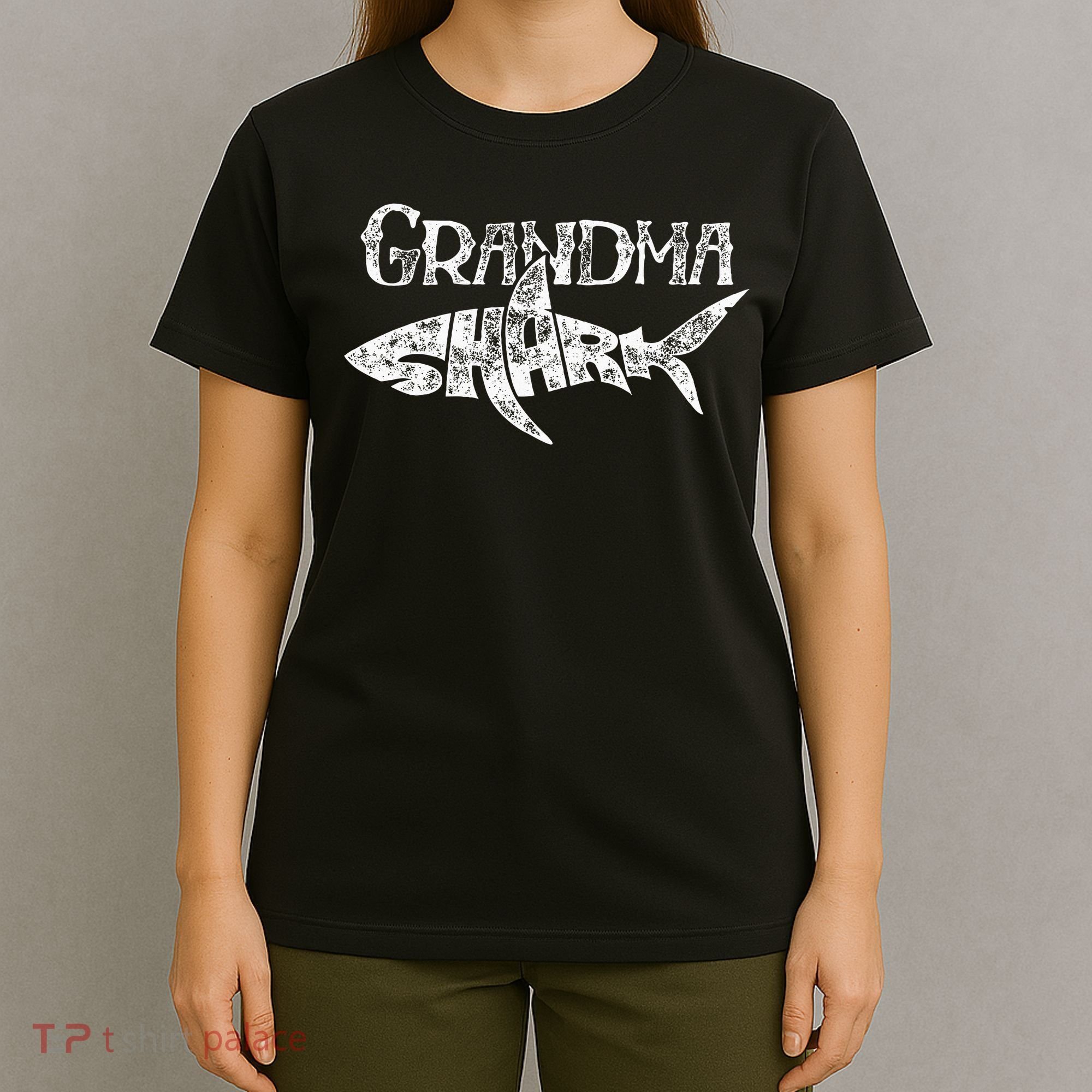 Grandma Shark Family Matching Jawsome Gift T-Shirt