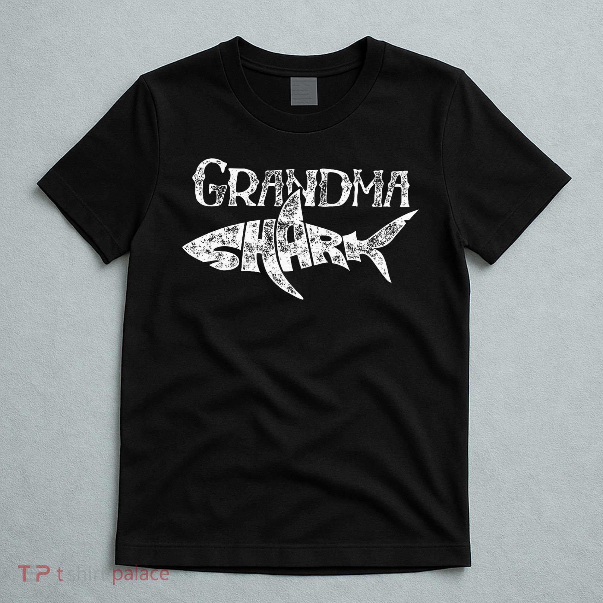 Grandma Shark Family Matching Jawsome Gift T-Shirt