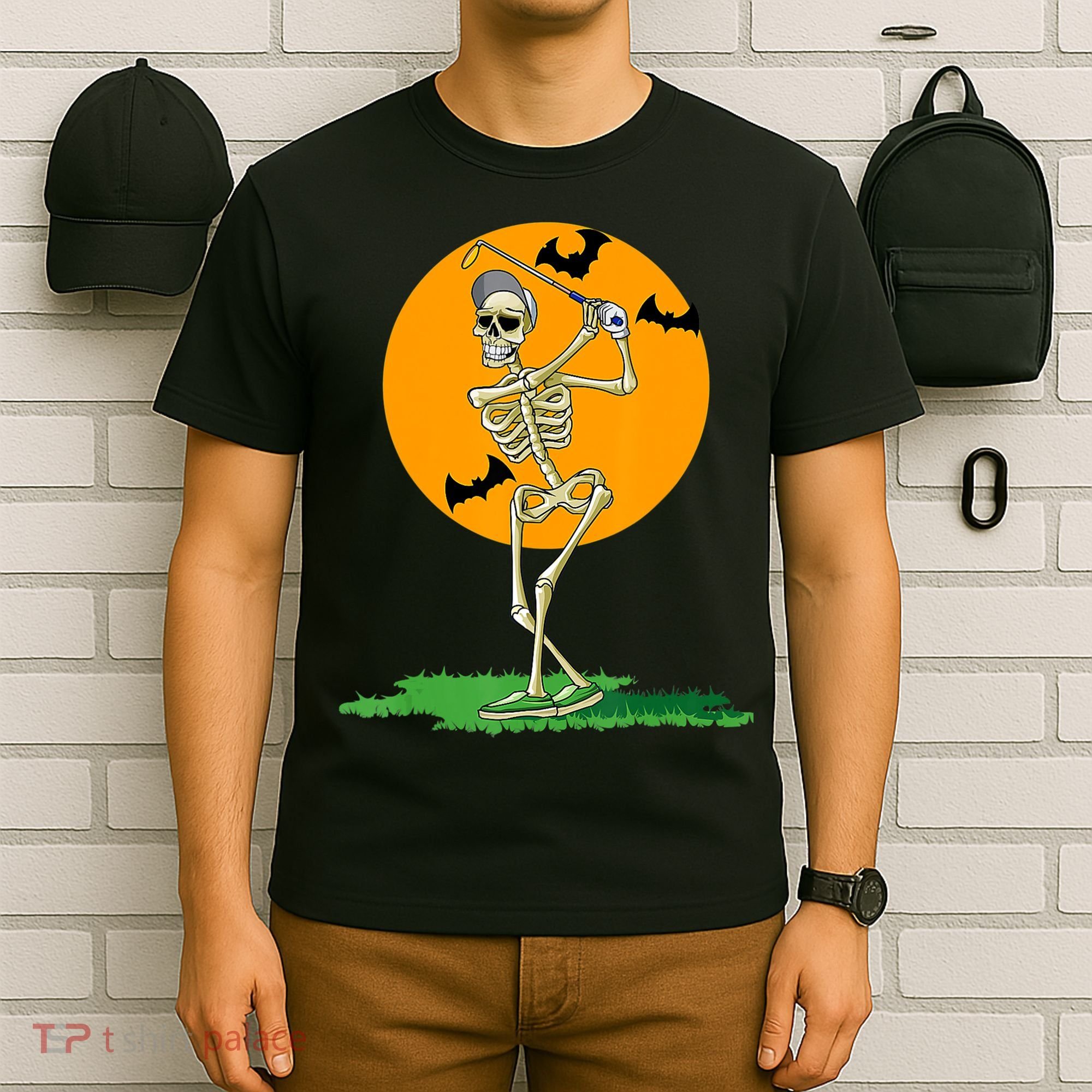 Golfing Skeleton Halloween Golf Halloween Golfer T-Shirt