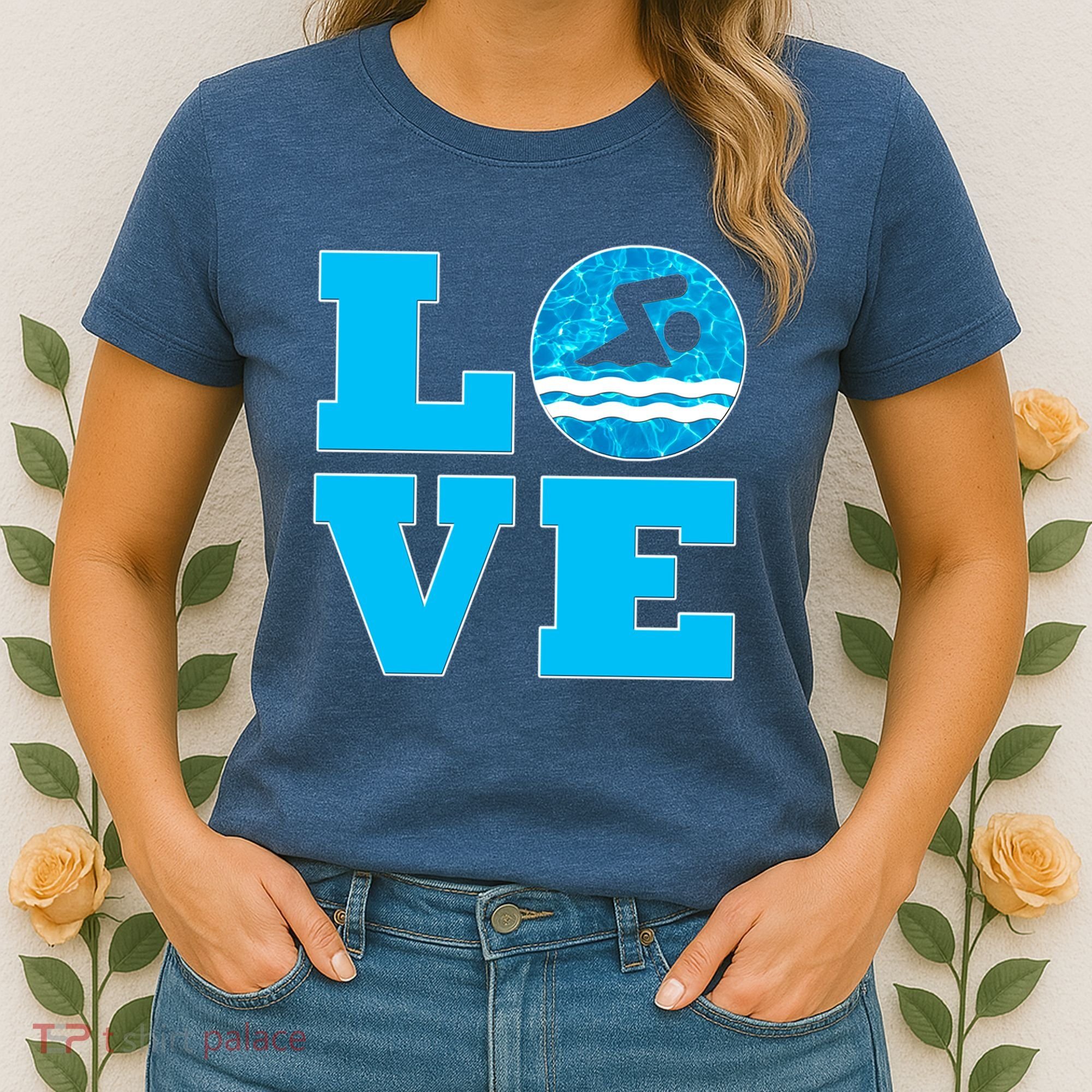 Gift Swim Love For Swimmers & Swimming Women's T-Shirt