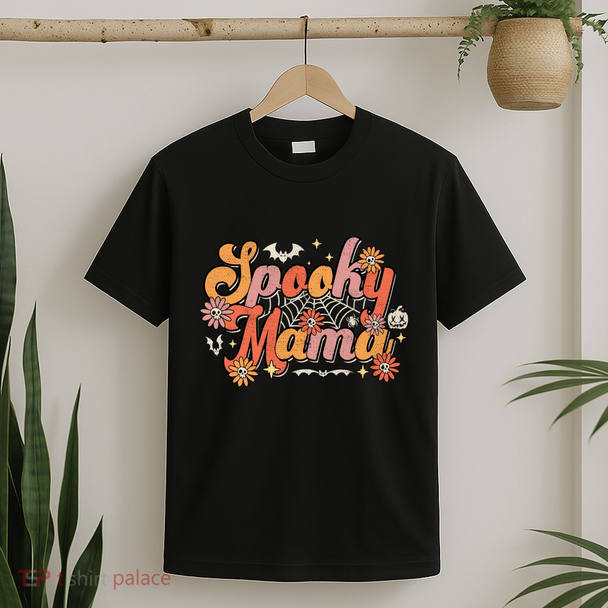 Groovy Spooky Mama Retro Halloween Ghost Witchy Spooky Mom T-Shirt
