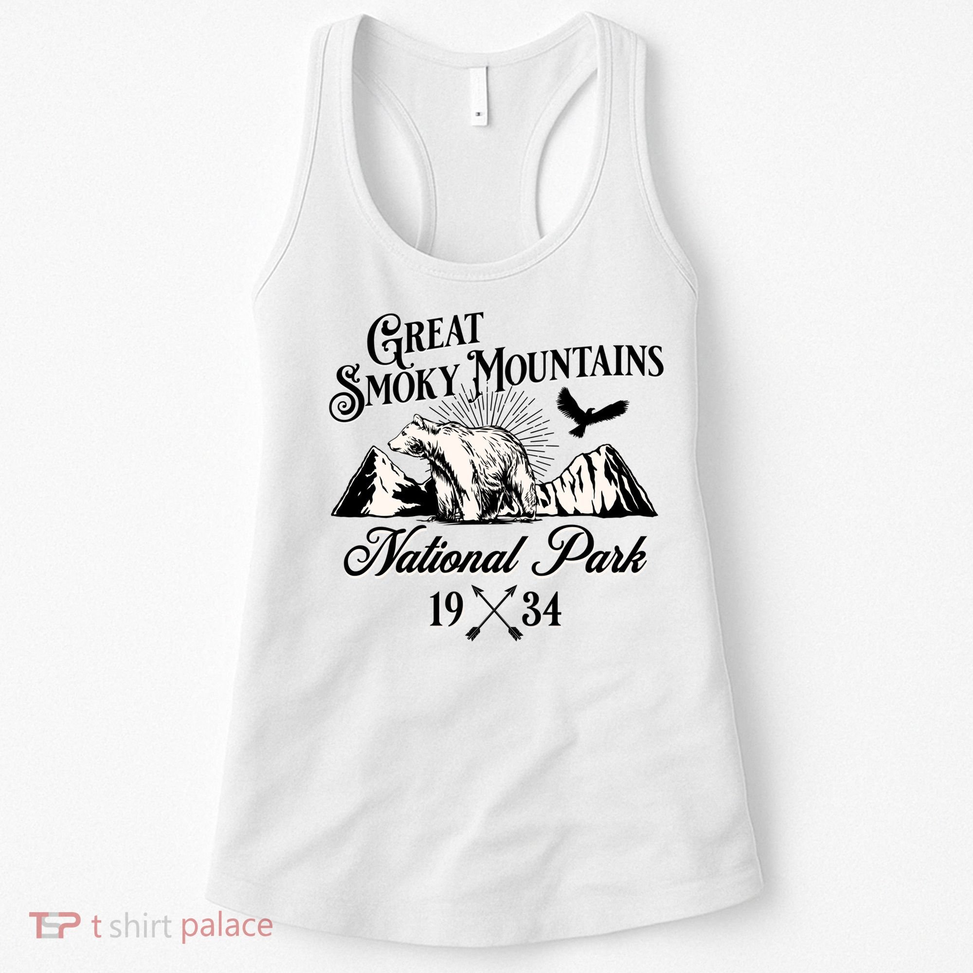 Great Smoky Mountains National Park Tennessee Bear Outdoors Gift Women's Tank Top