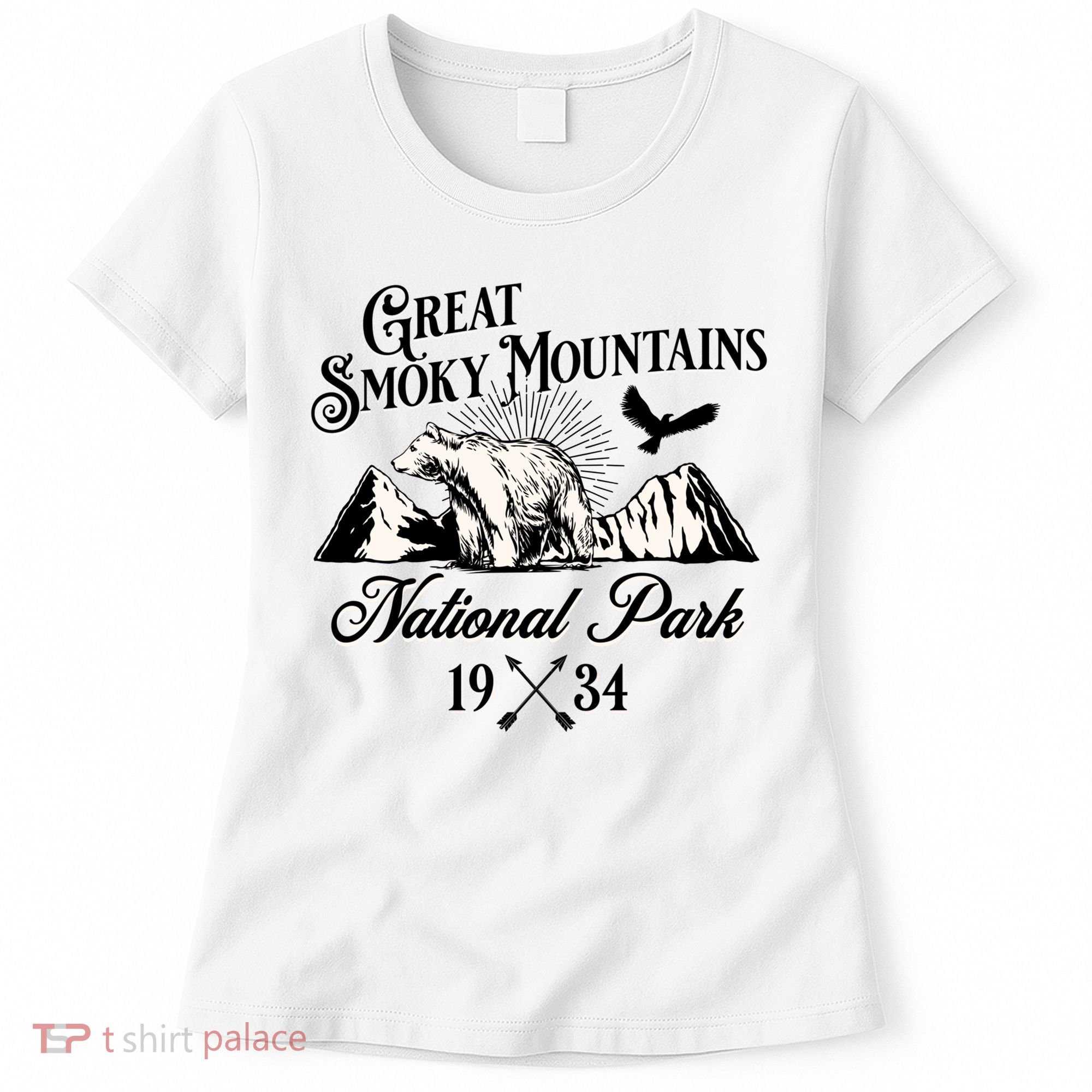Great Smoky Mountains National Park Tennessee Bear Outdoors Gift Women's T-Shirt