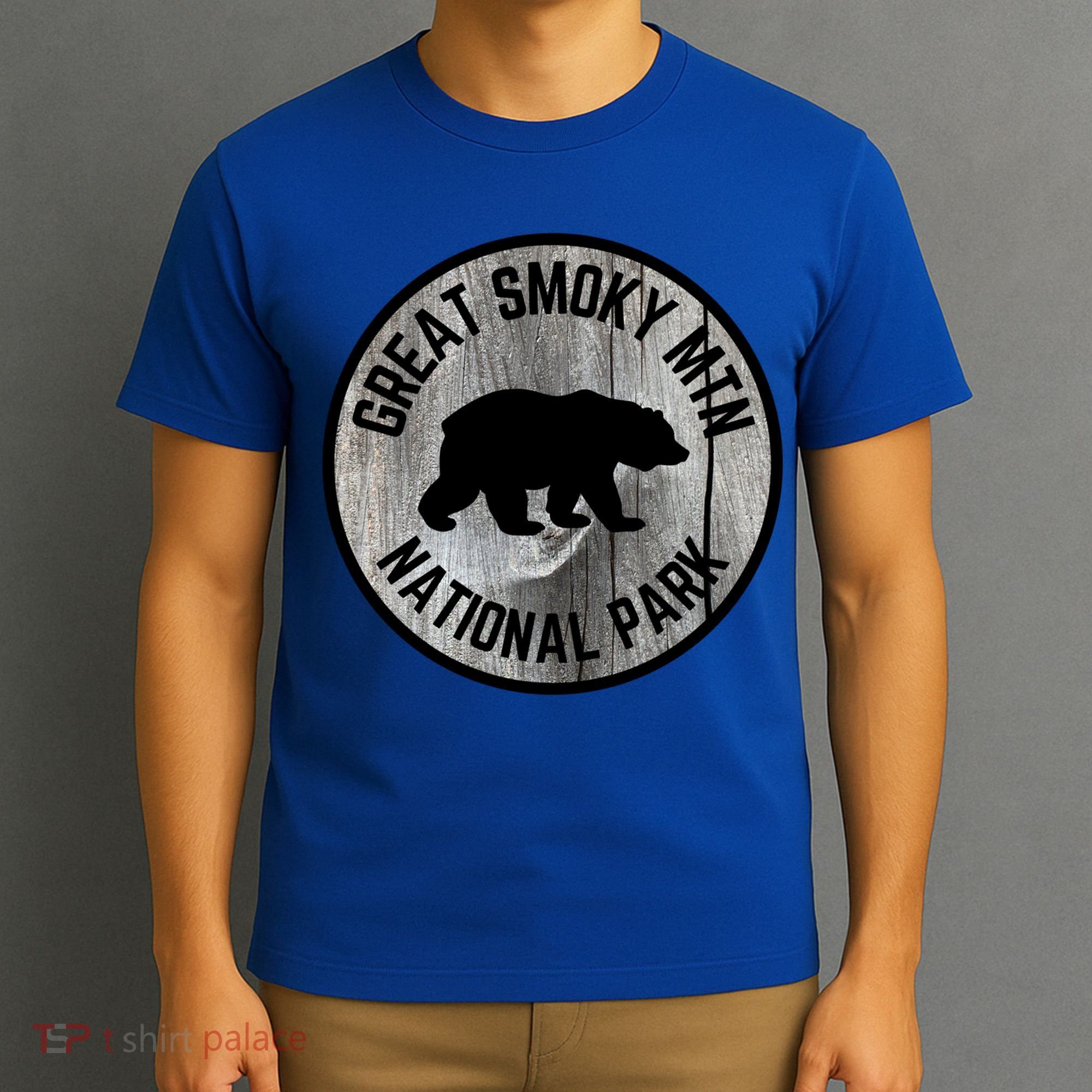 Great Smoky Mountains National Park Tennessee Bear Outdoors Gift T-Shirt