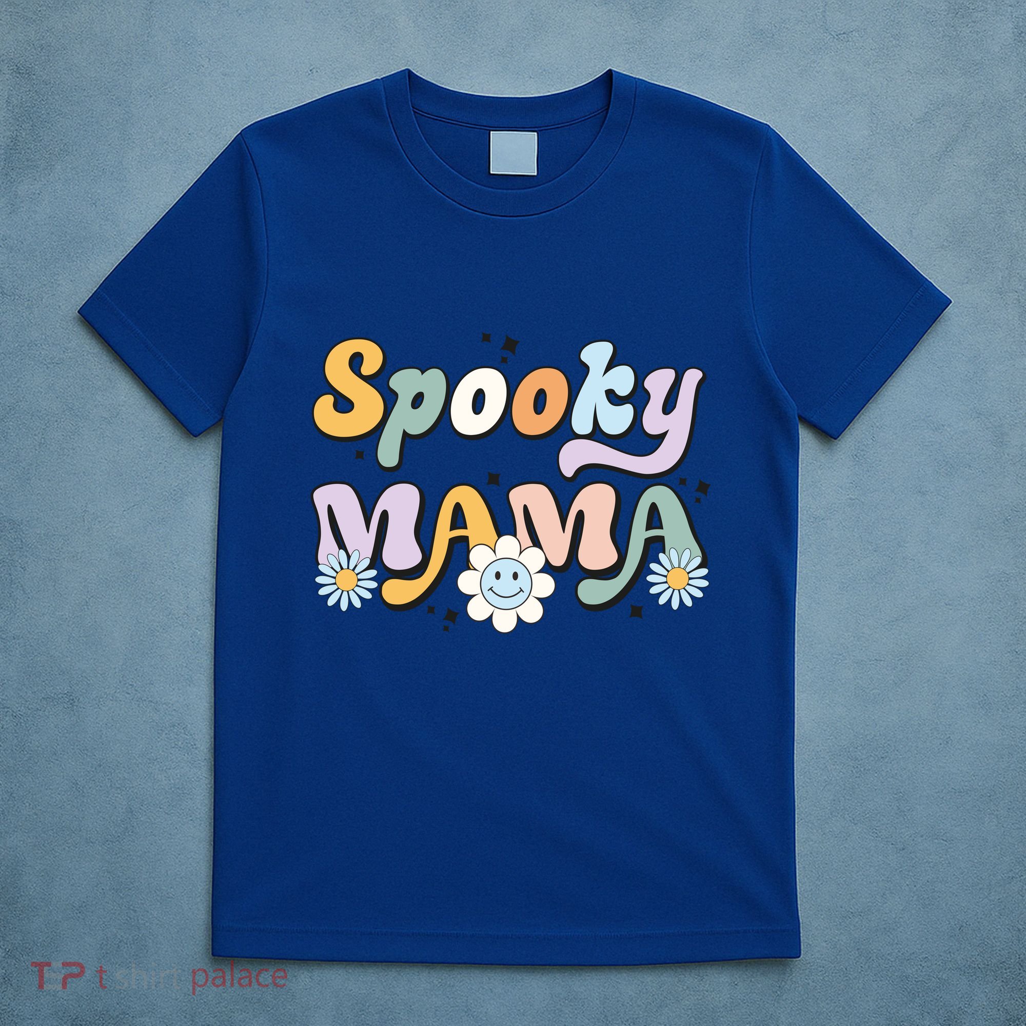 Groovy Spooky Mama Retro Halloween Ghost Witchy Spooky Mom T-Shirt