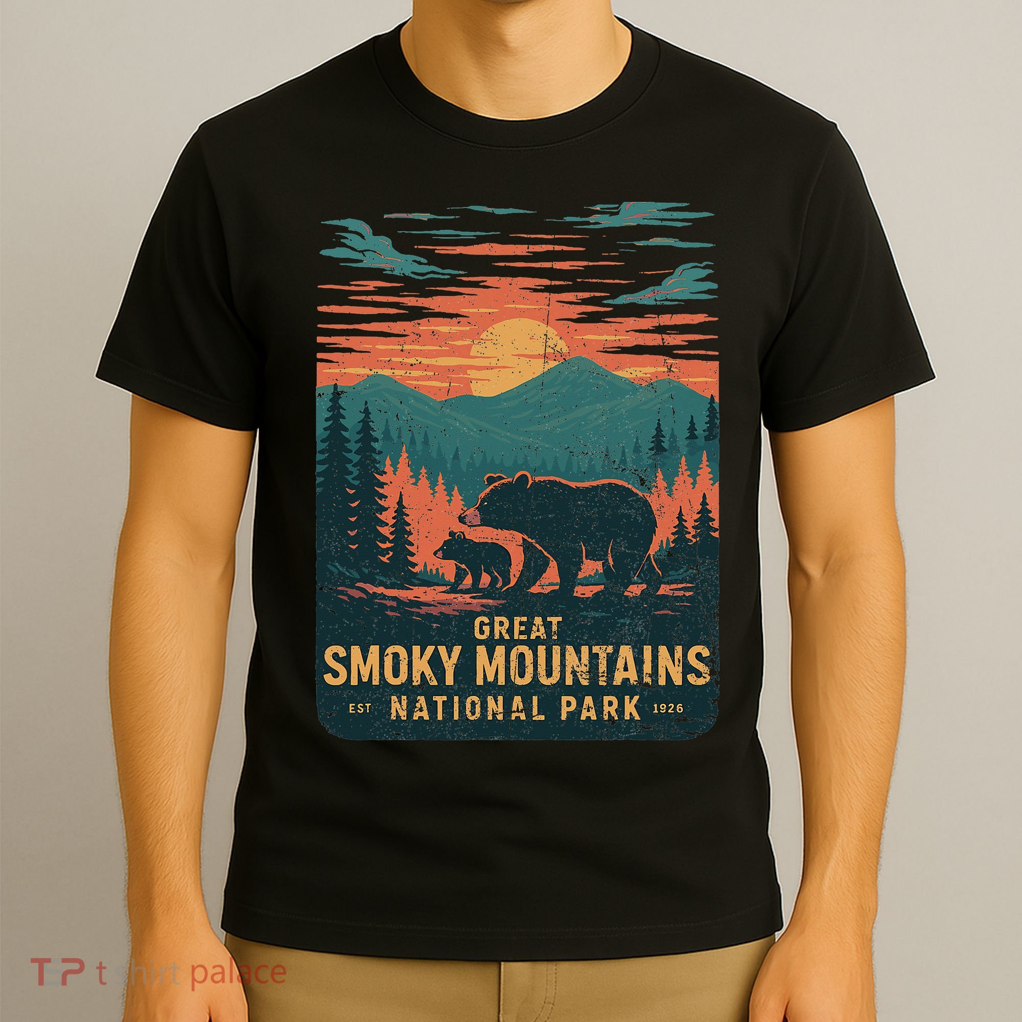 Great Smoky Mountains Bear Nature Retro Sunset T-Shirt