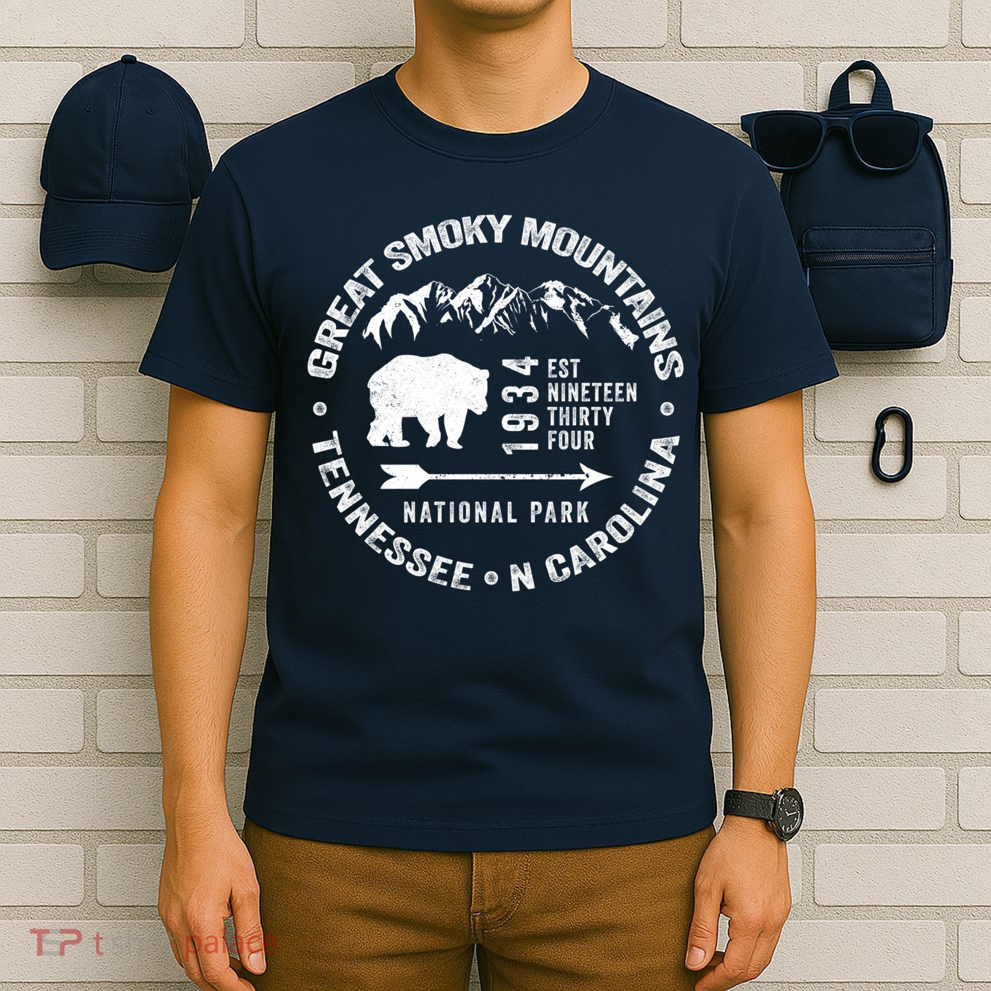 Great Smoky Mountains National Park NC TN Grunge Art Novelty T-Shirt