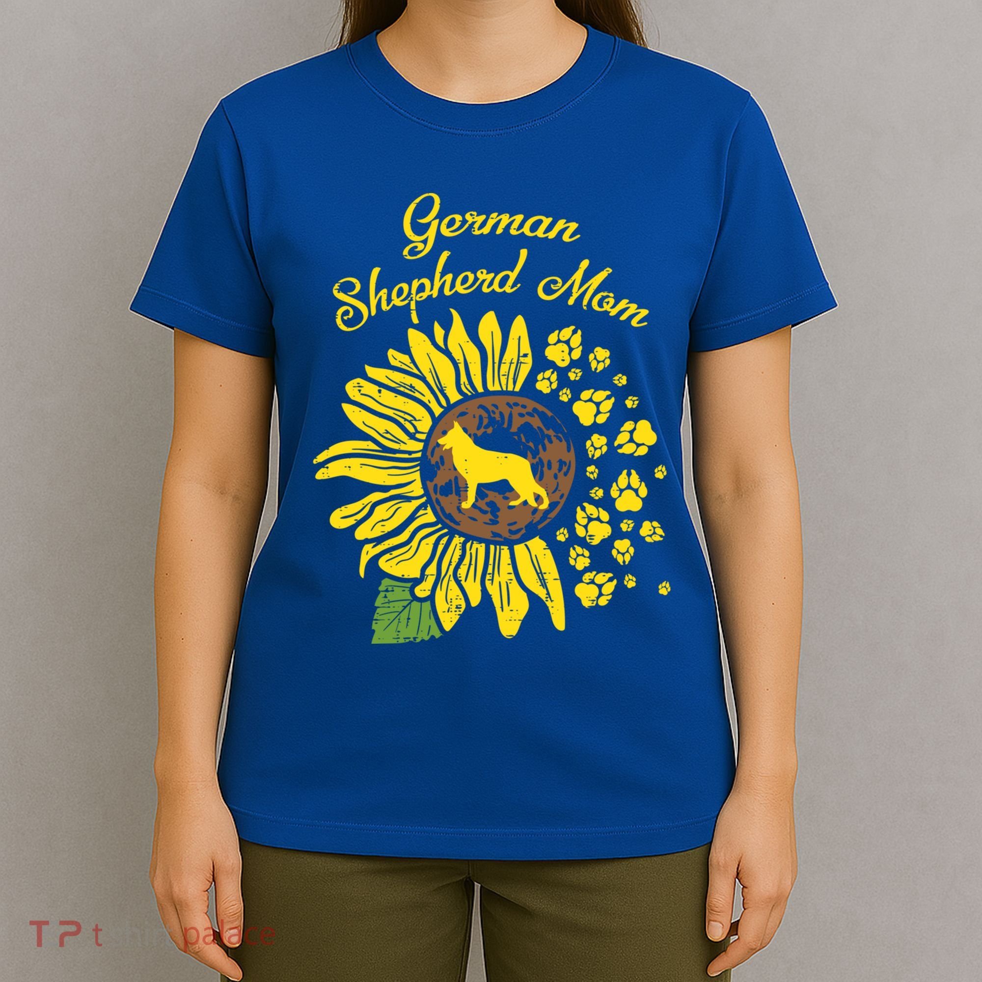 Ger Shepherd Mom Sunflower Paws K9 Dog Lover Owner Gift T-Shirt