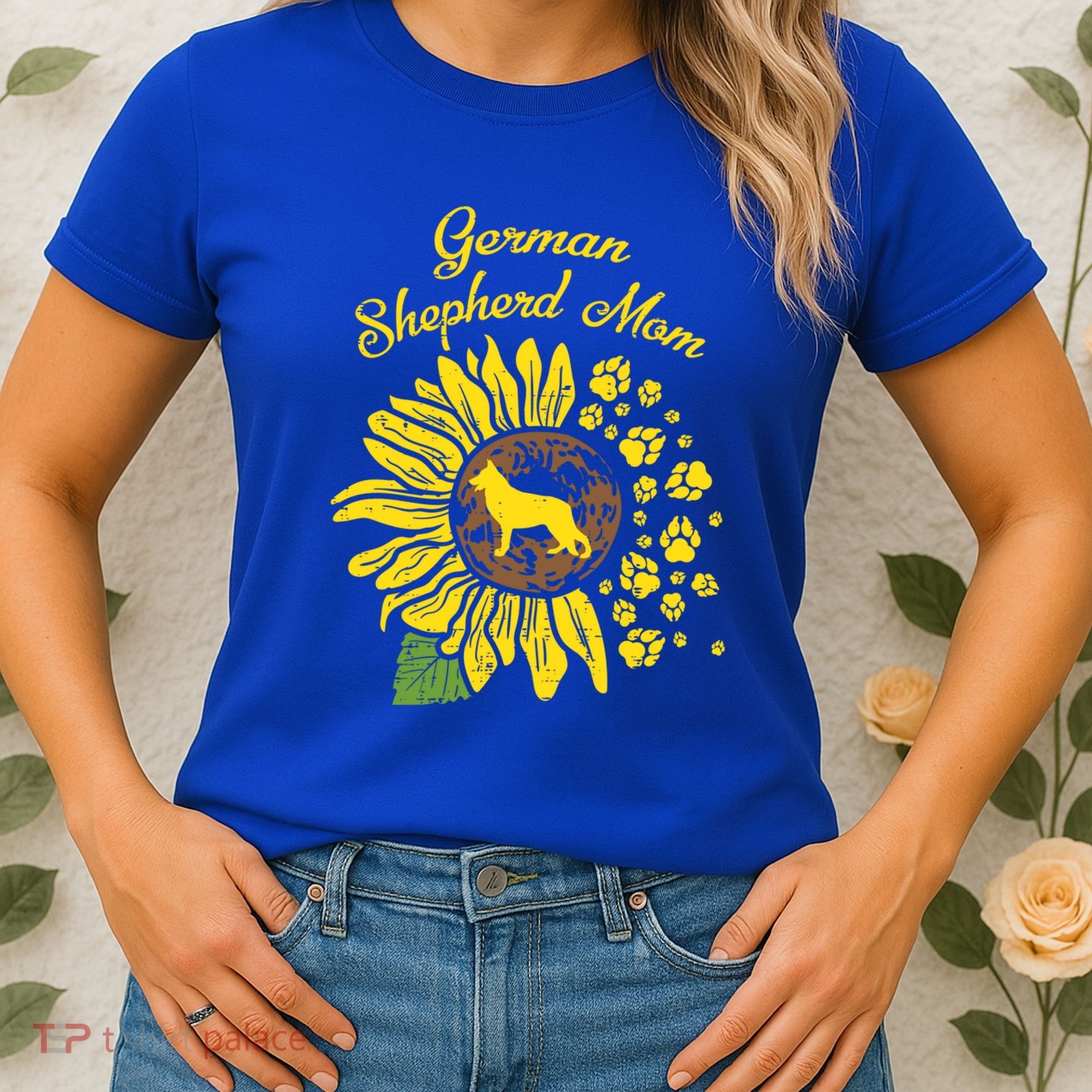 Ger Shepherd Mom Sunflower Paws K9 Dog Lover Owner Gift Women's T-Shirt