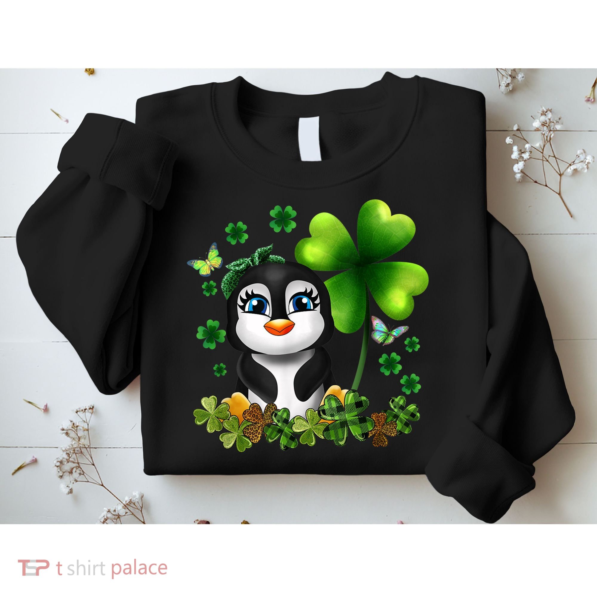 Girls St Patricks Day Gift For Penguin Kids Green Shamrock Women Gift Sweatshirt