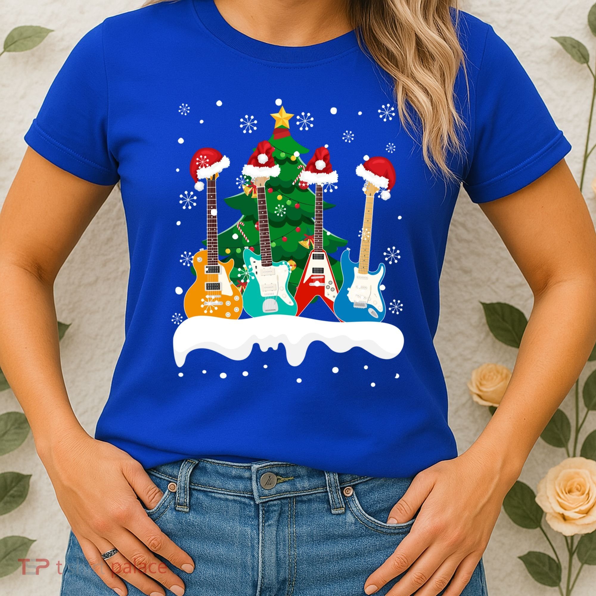 Guitar Santa Snow Christmas Tree Funny For Music Lovers Xmas Great Gift Women's T-Shirt