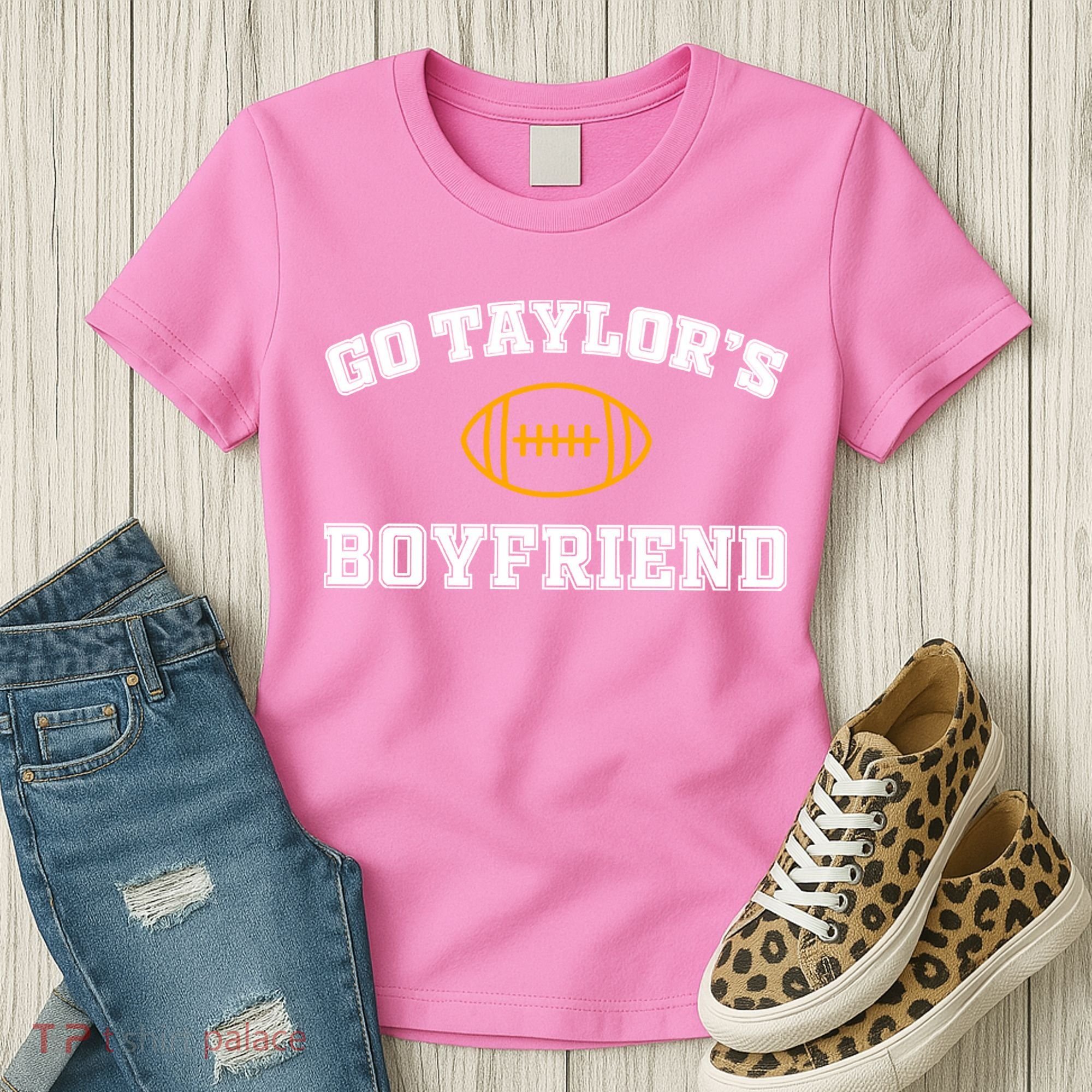 Go Taylor&39;S Boyfriend Women's T-Shirt