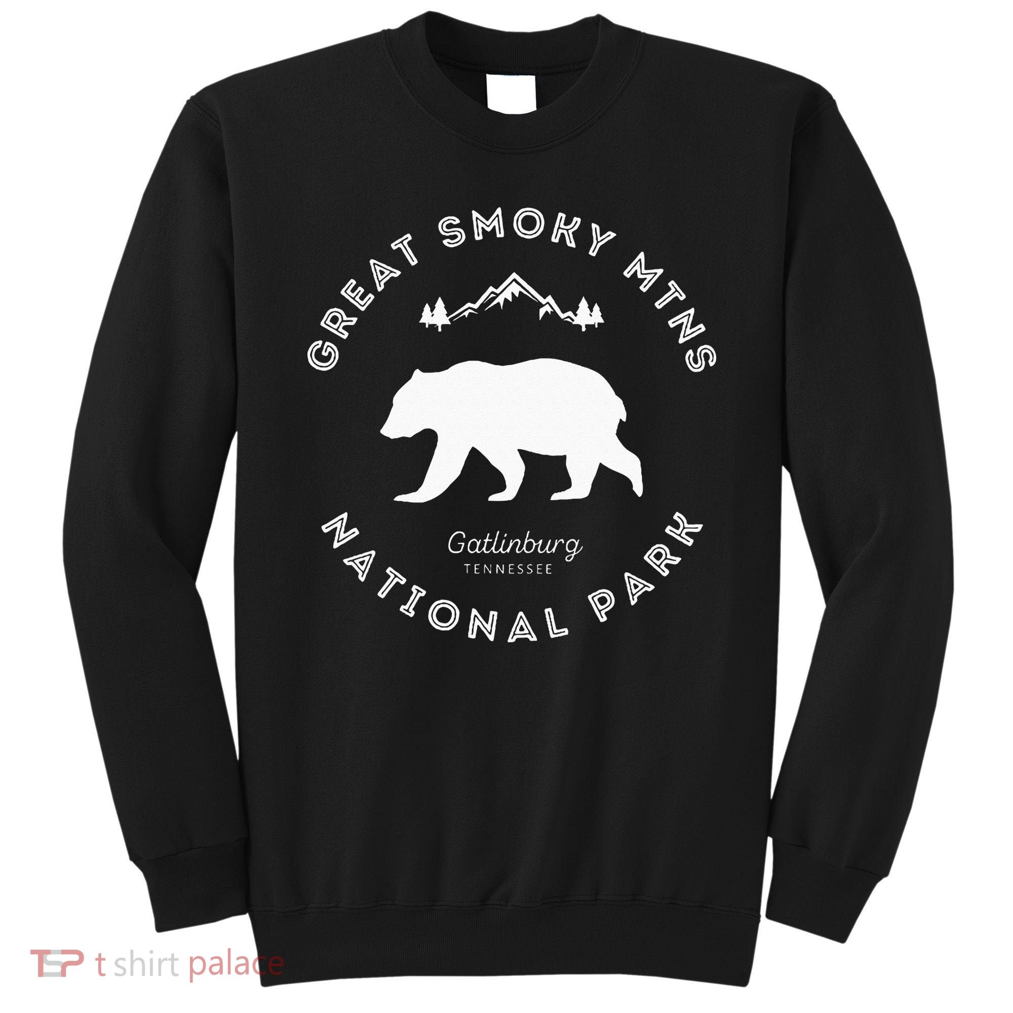 Gatlinburg TN Bear Retro Great Smoky Mountains National Park Sweatshirt