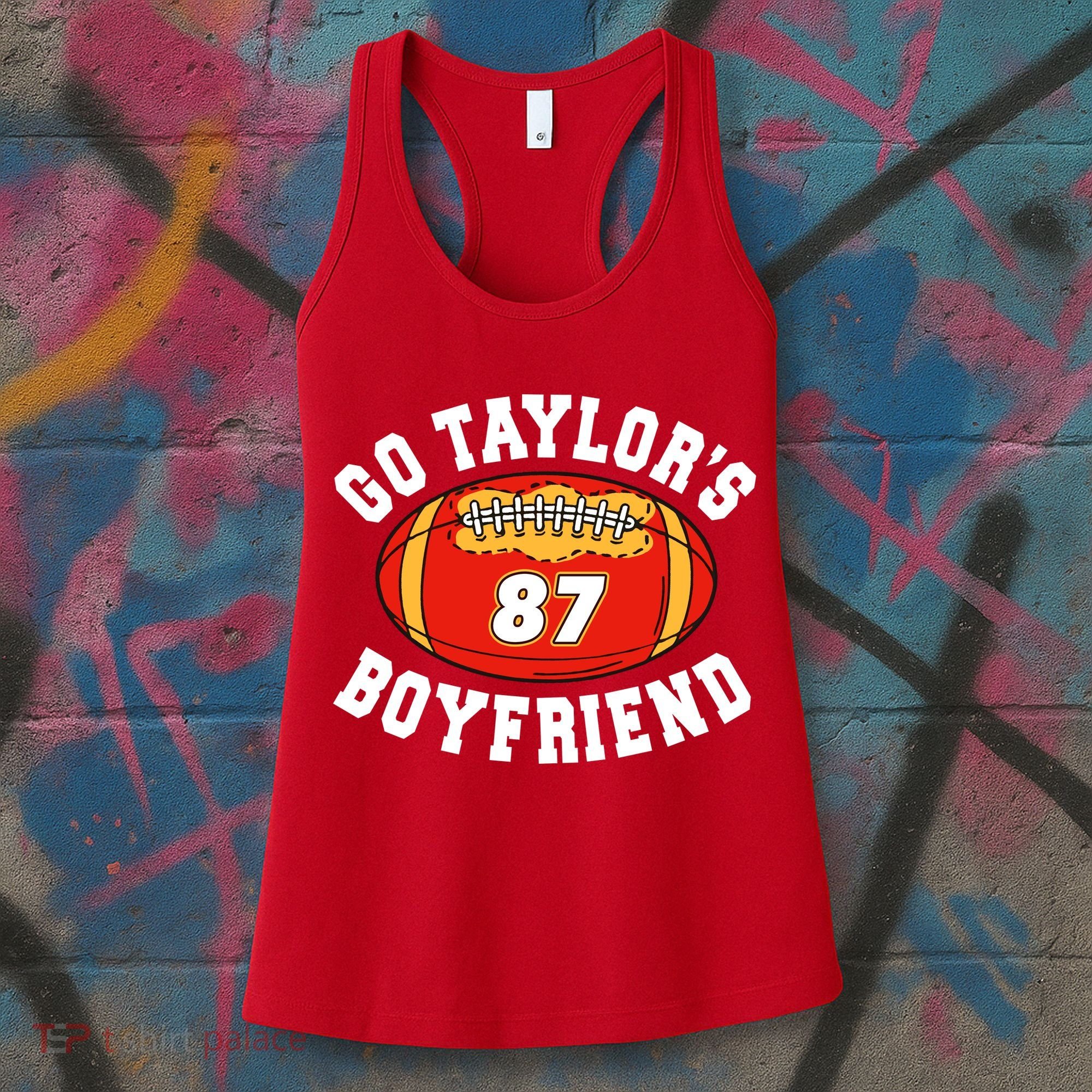 Go TaylorS Boyfriend I Just Here For Travis Women's Tank Top