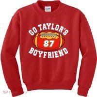 Go TaylorS Boyfriend I Just Here For Travis Kids Sweatshirt thumb 0
