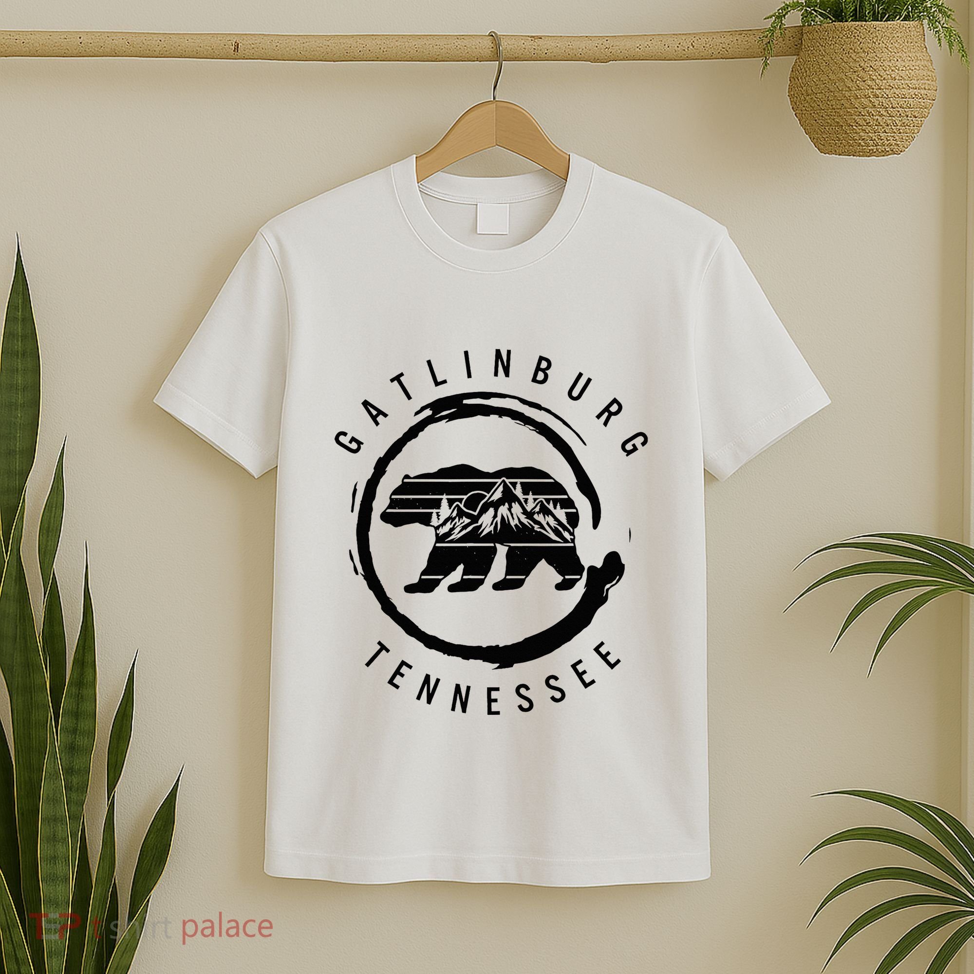 Gatlinburg Tennessee Great Smoky Mountains Bear Souvenir T-Shirt