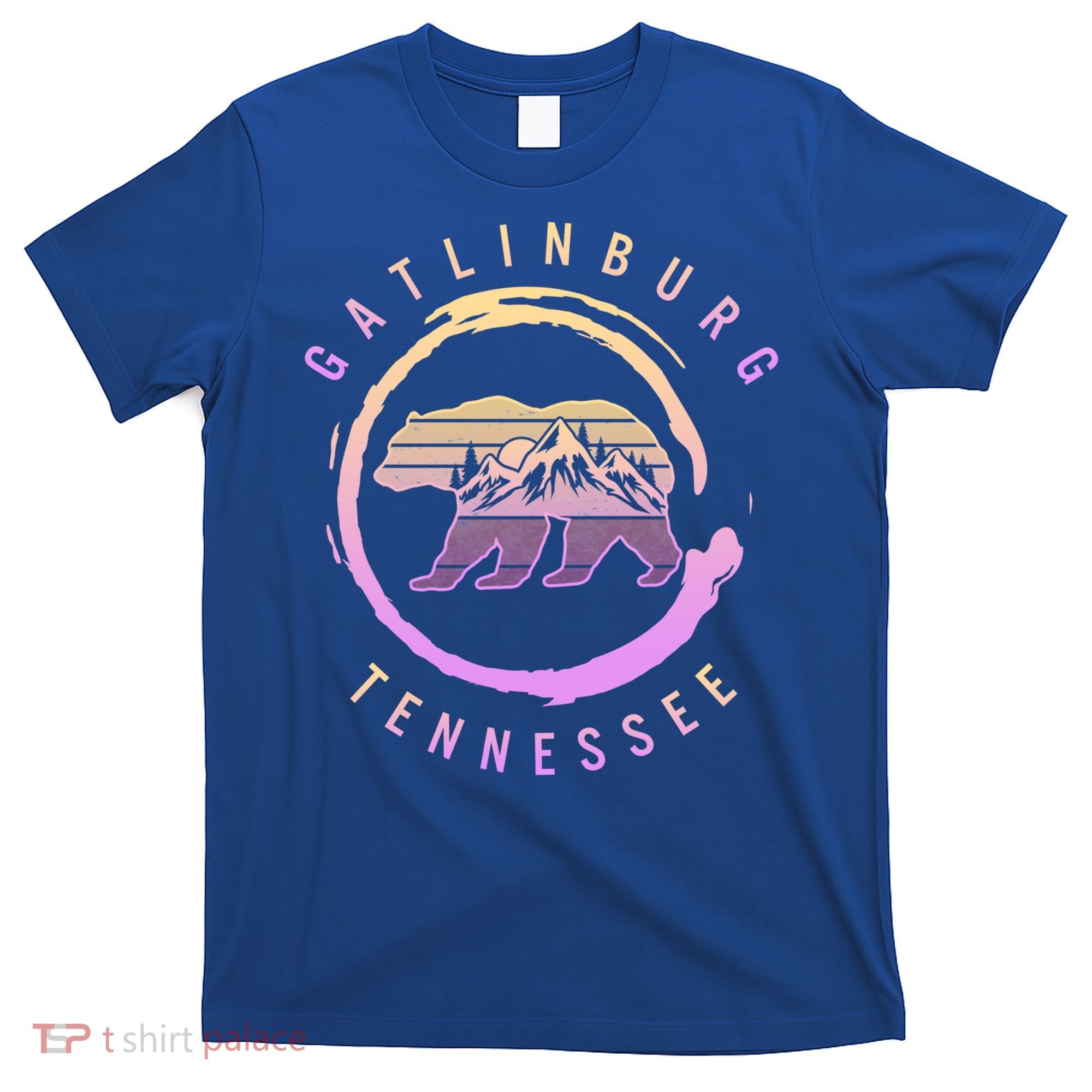 Gatlinburg Tennessee Great Smoky Mountains Bear Souvenir Gift T-Shirt