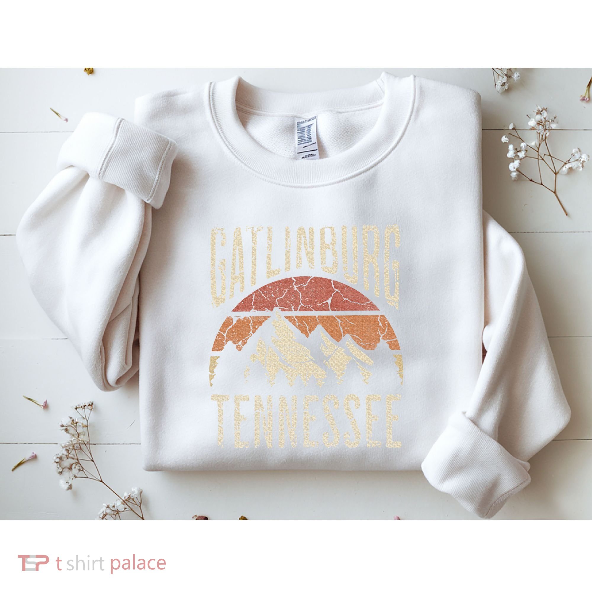 Gatlinburg Tennessee Hiking Outdoors Sweatshirt