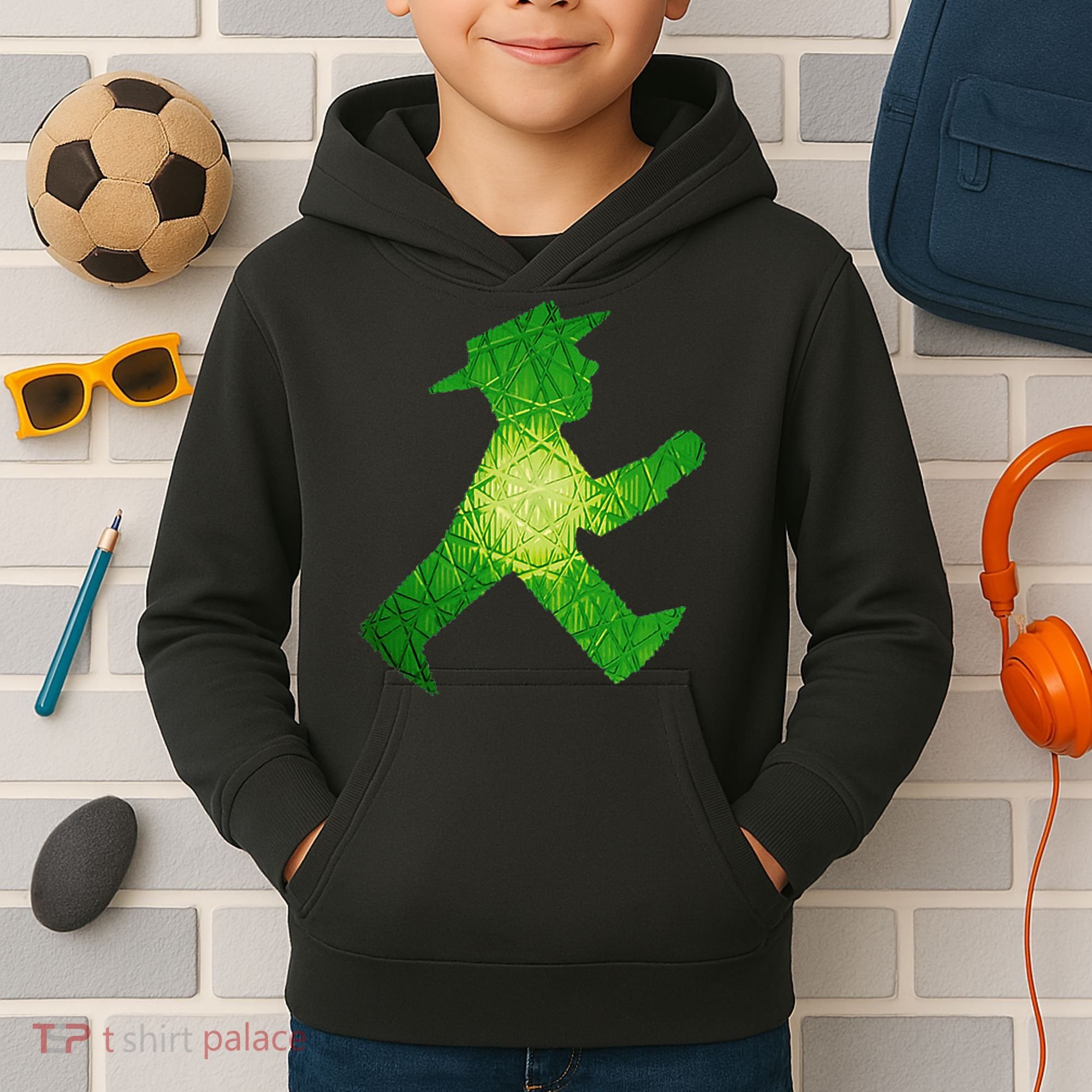 Green Traffic Light Man Ampelmann GrüN Kids Hoodie
