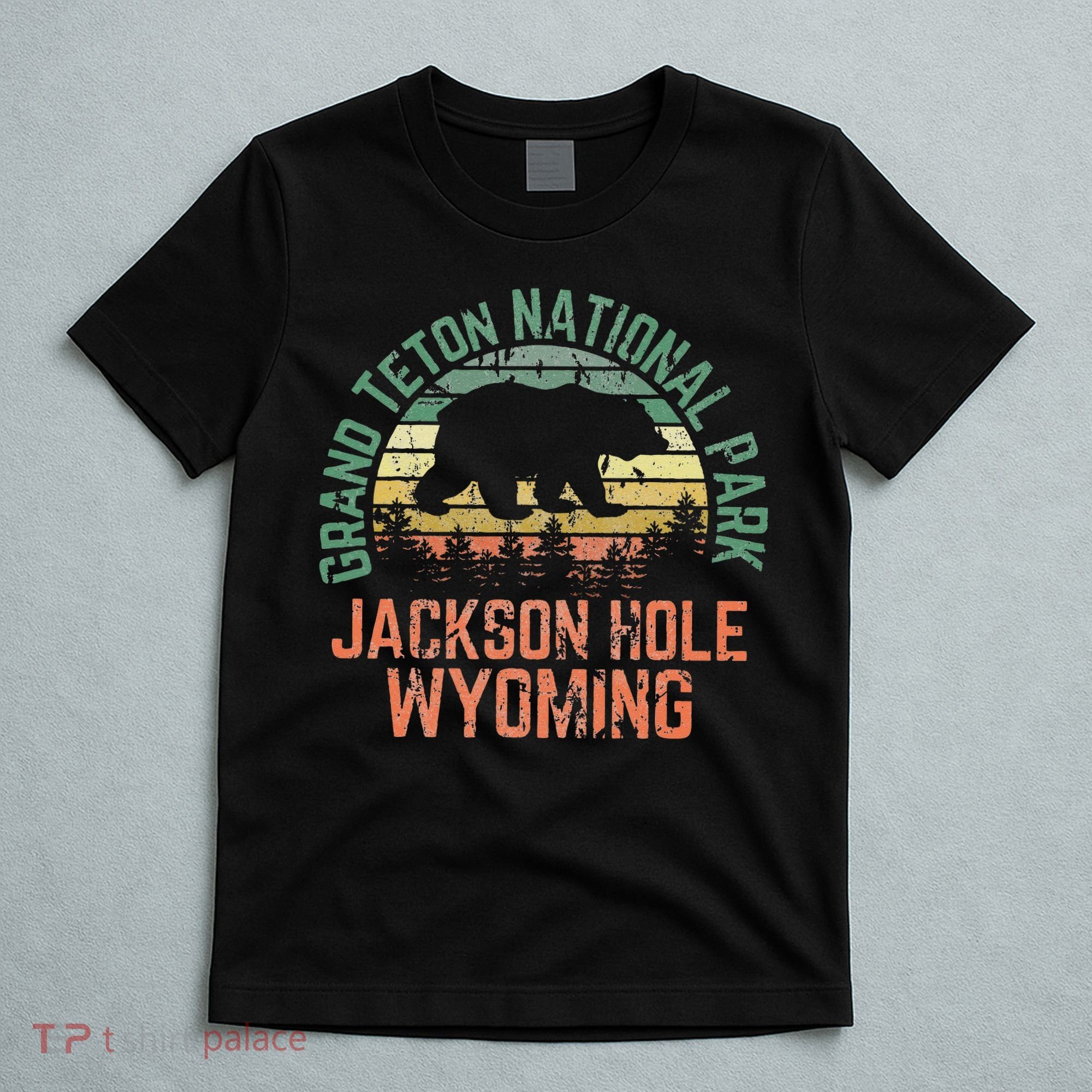 Grand Teton National Park Jackson Hole Wyoming Bear Vintage T-Shirt