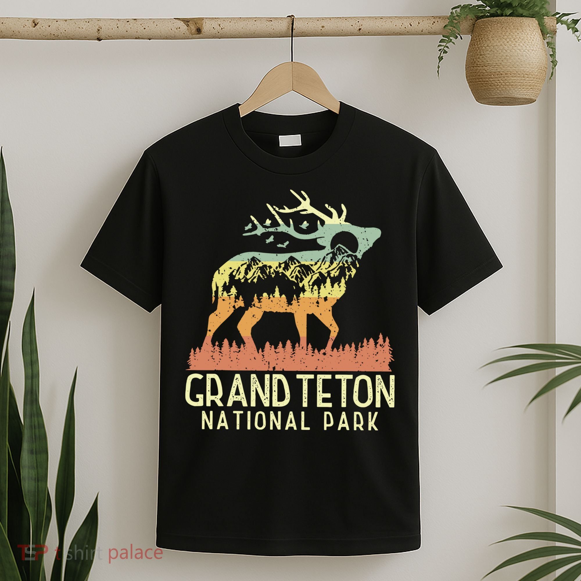 Grand Teton National Park Retro Mountain Vintage Elk Gift T-Shirt
