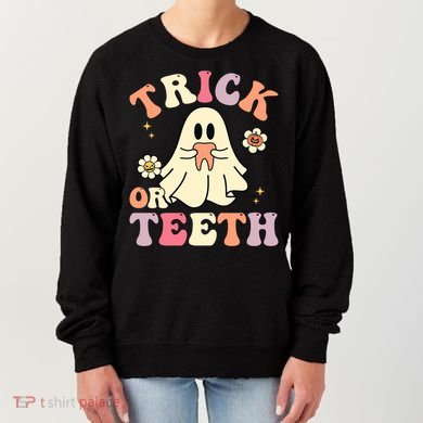 Groovy Trick Or Teeth Funny Dental Halloween Dentist Costume Gift Women's Sweatshirt