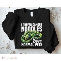 Green Tree Python Cage Reptile Keeper Snake Food Python Sweatshirt thumb 2